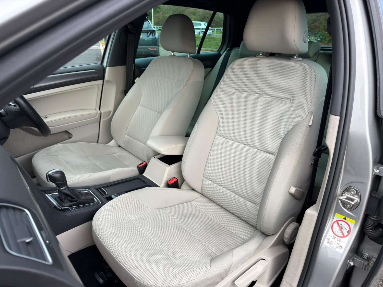 Used Volkswagen Golf 2019 for sale - 77437639: Photo 84