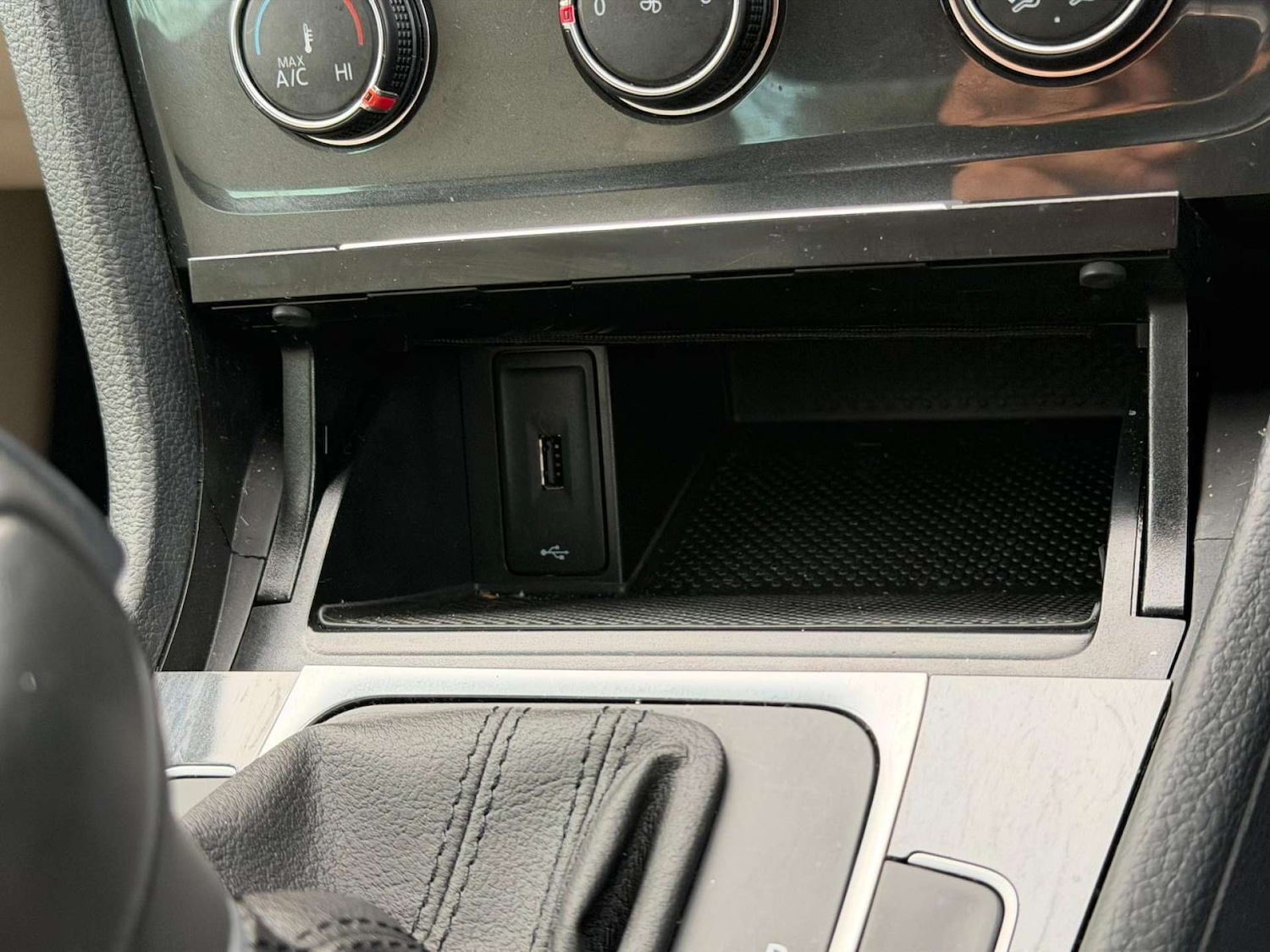 Used Volkswagen Golf 2019 for sale - 77437639: Photo 91