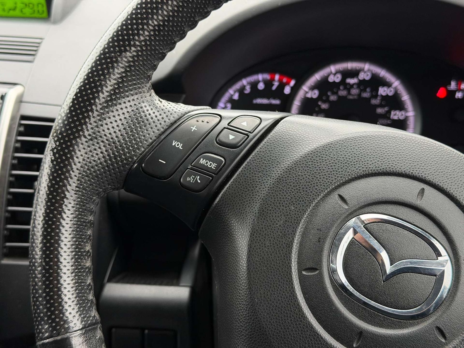 Used Mazda Mazda5 2010 for sale - 77437539: Photo 48