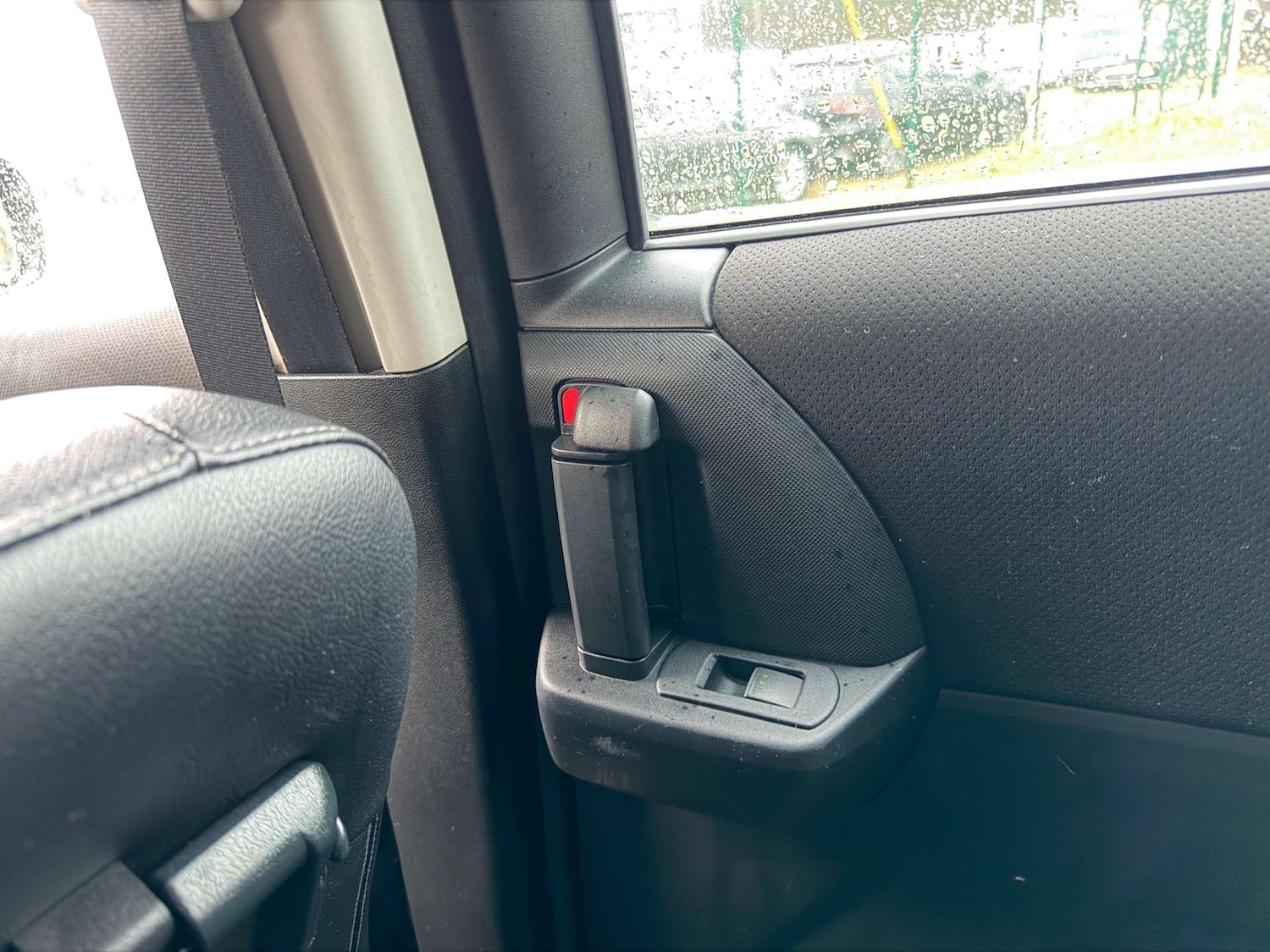 Used Mazda Mazda5 2010 for sale - 77437539: Photo 75