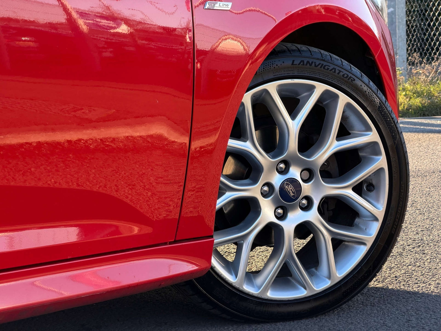 Used Ford Focus 2017 for sale - 77437472: Photo 18