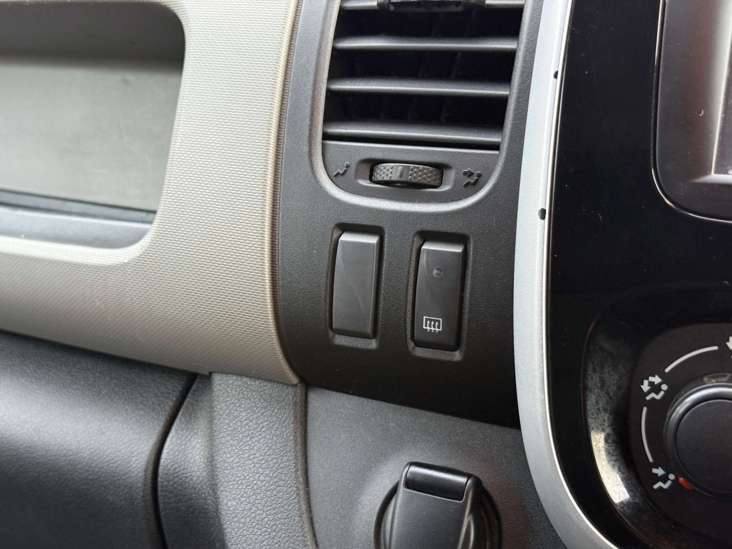 Used Renault Trafic 2018 for sale - 77437433: Photo 20