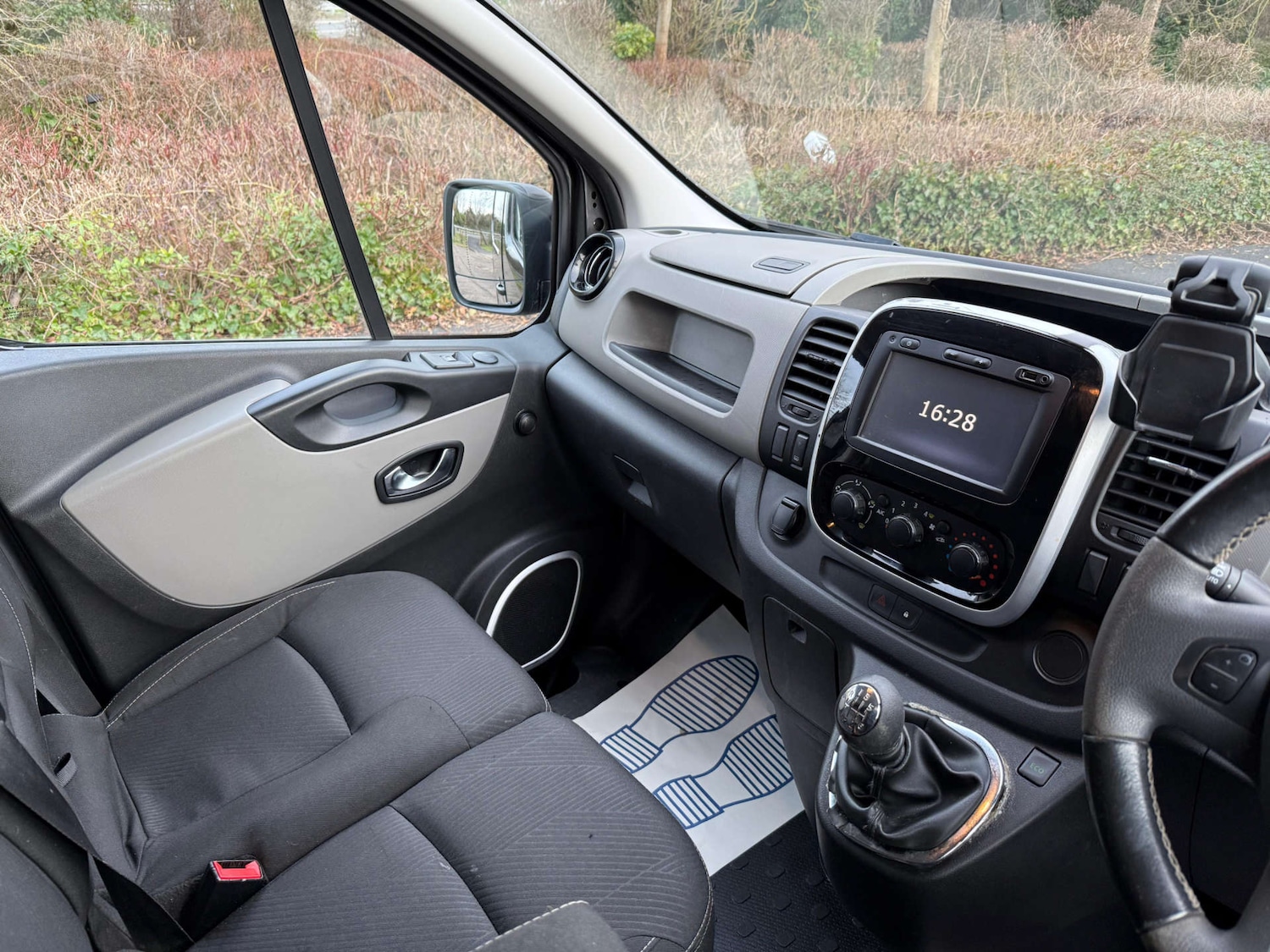 Used Renault Trafic 2018 for sale - 77437433: Photo 29