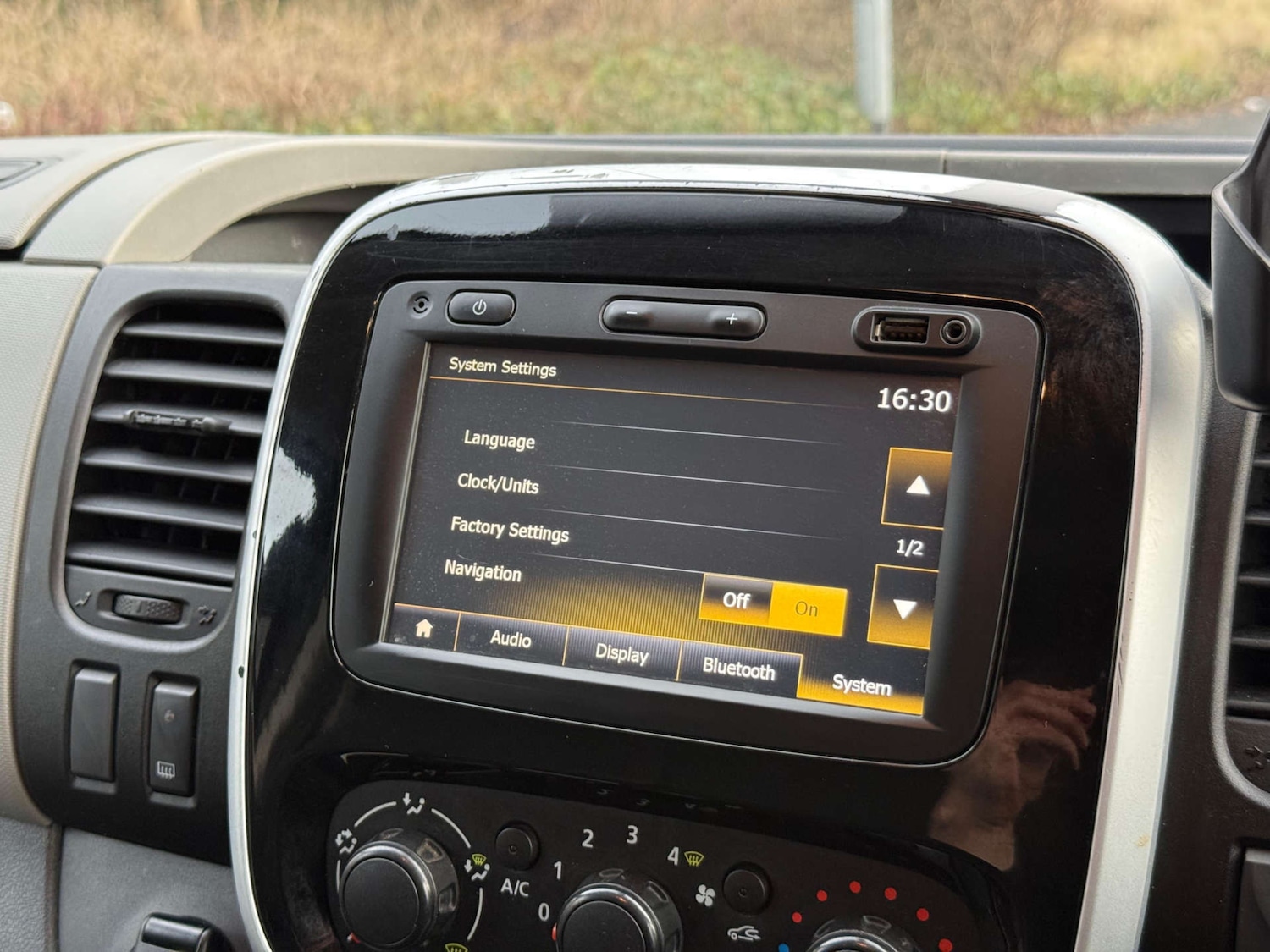 Used Renault Trafic 2018 for sale - 77437433: Photo 39