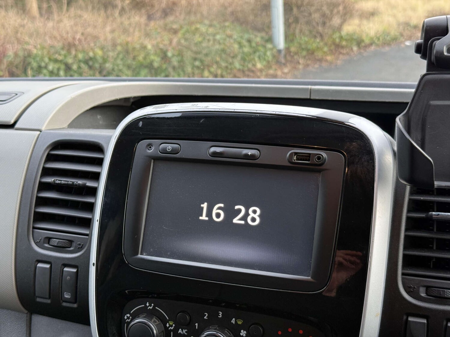 Used Renault Trafic 2018 for sale - 77437433: Photo 45