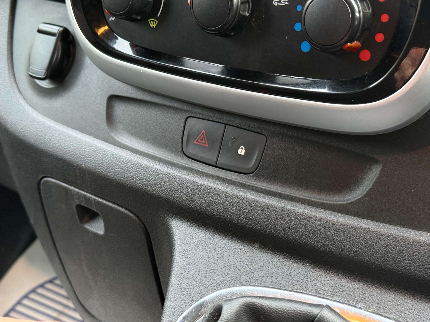 Used Renault Trafic 2018 for sale - 77437433: Photo 59