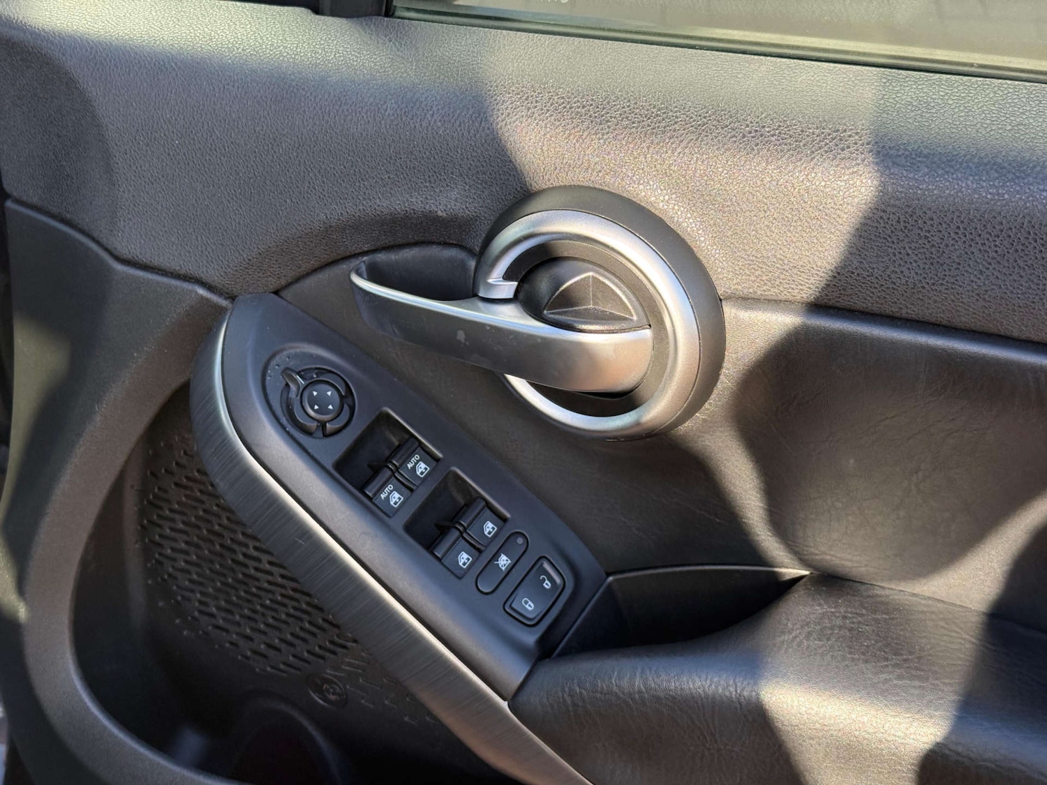 Used Fiat 500X 2015 for sale - 77437440: Photo 37