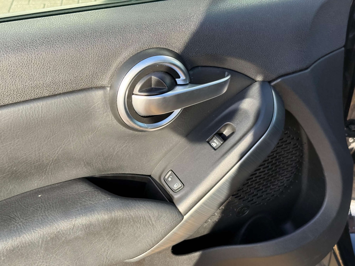 Used Fiat 500X 2015 for sale - 77437440: Photo 38