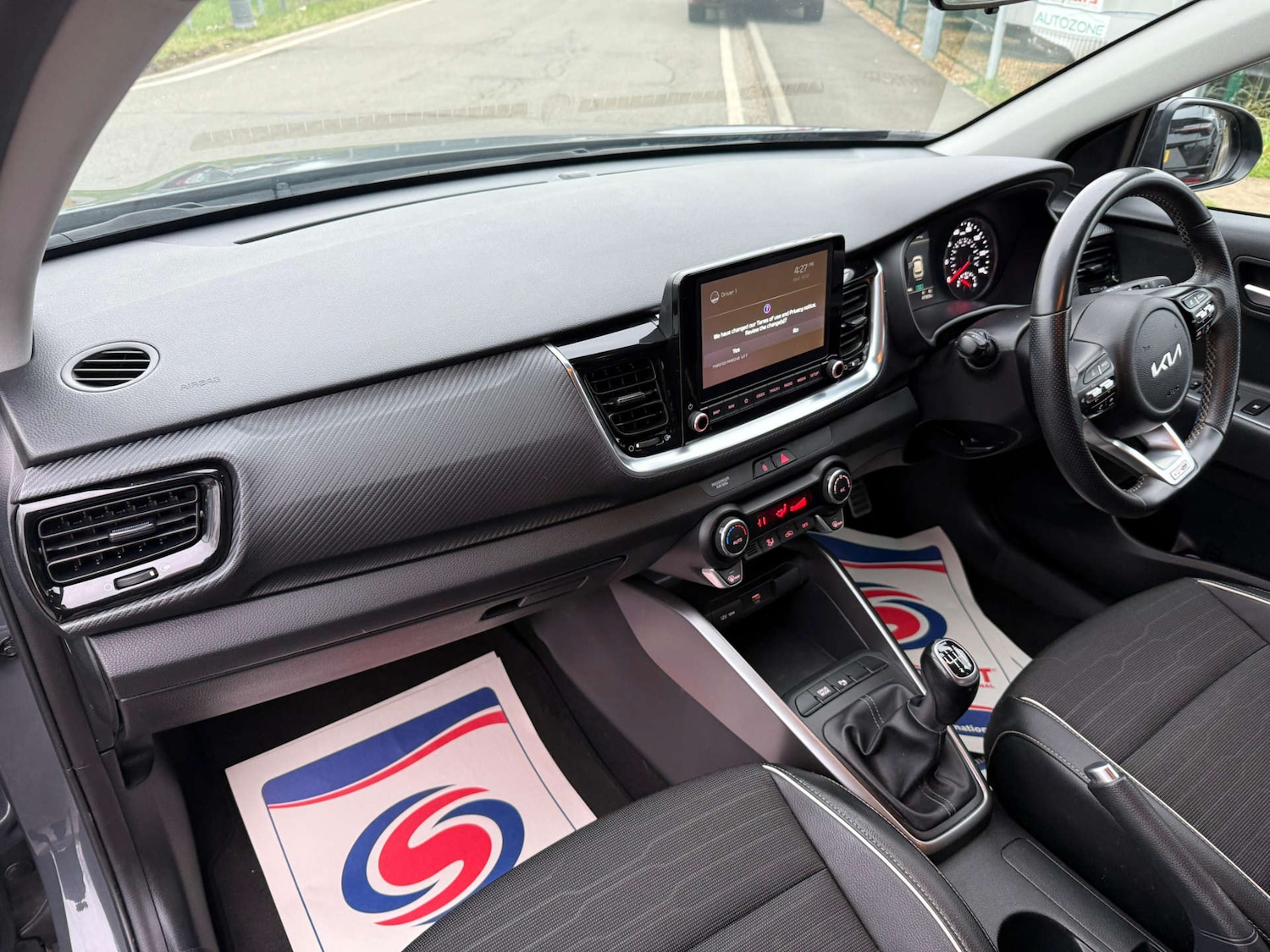 Used Kia Stonic 2022 for sale - 77594774: Photo 23