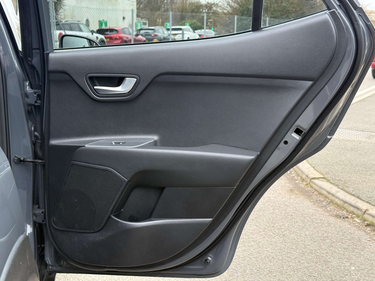 Used Kia Stonic 2022 for sale - 77594774: Photo 40