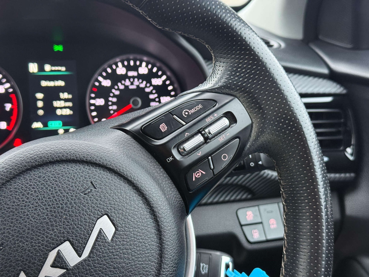 Used Kia Stonic 2022 for sale - 77594774: Photo 67