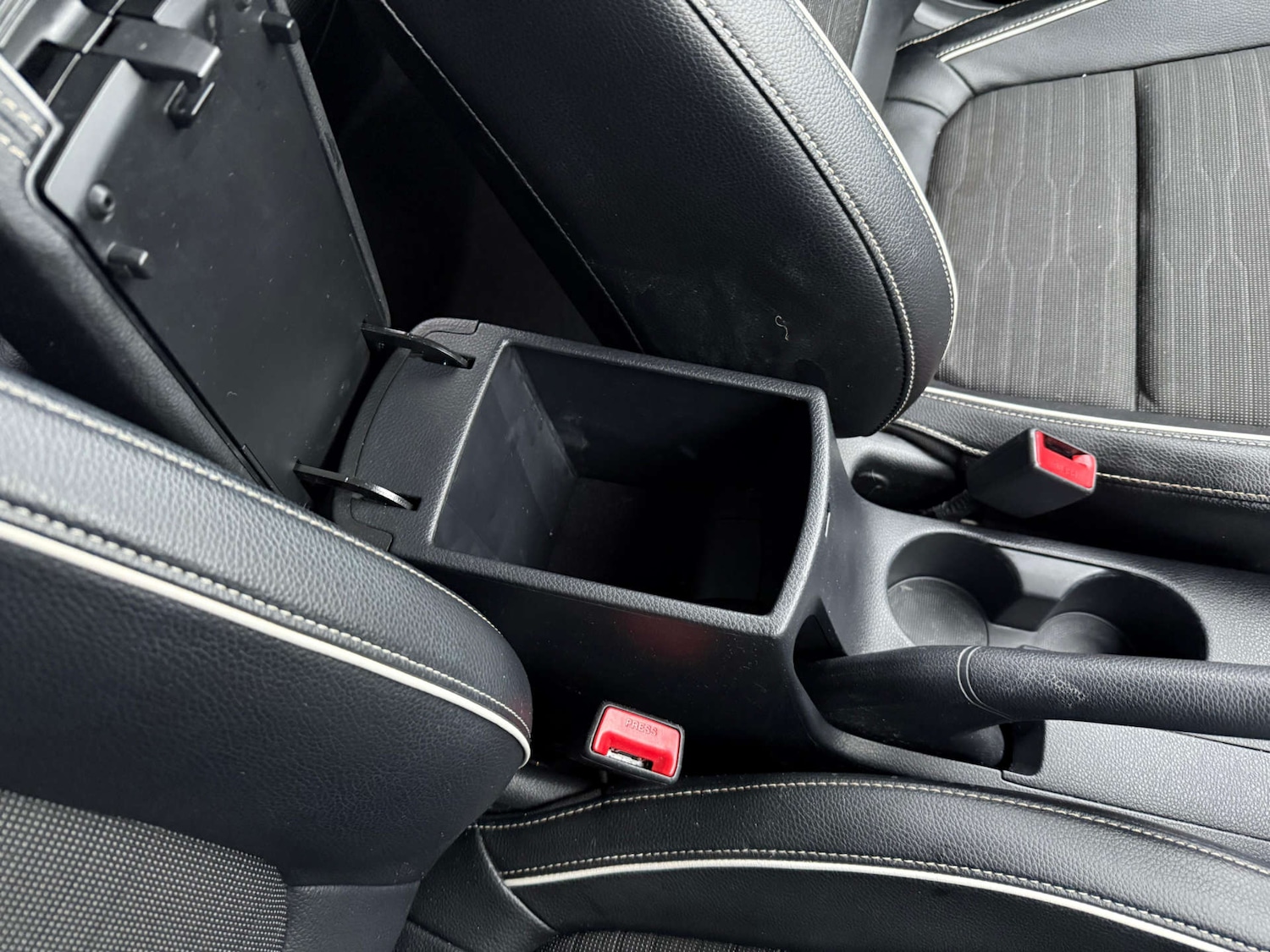 Used Kia Stonic 2022 for sale - 77594774: Photo 83