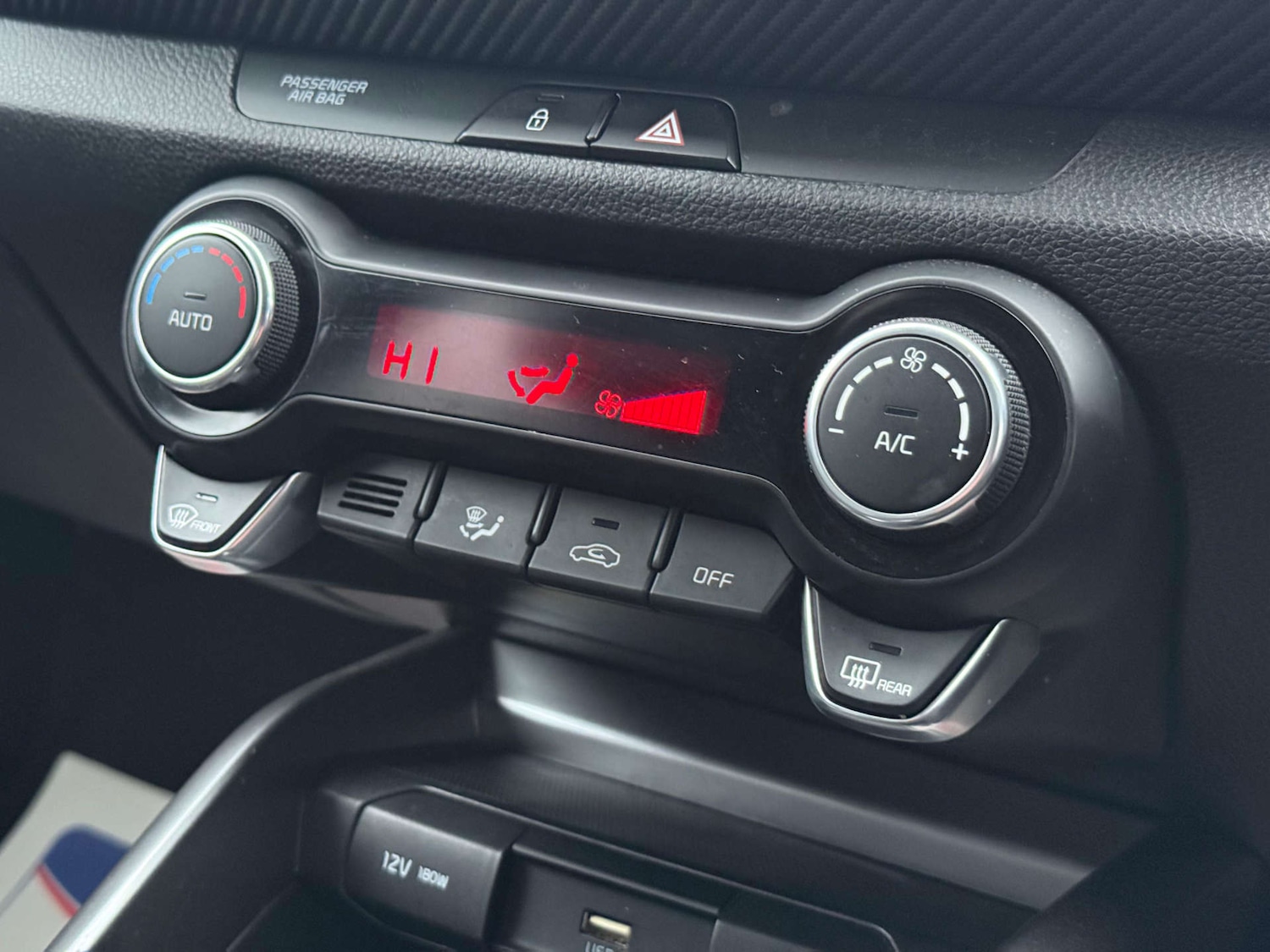 Used Kia Stonic 2022 for sale - 77594774: Photo 85