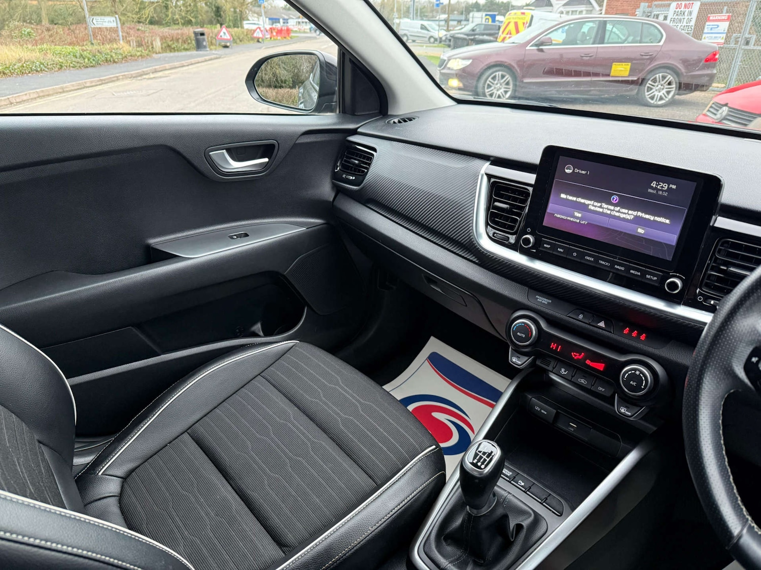 Used Kia Stonic 2022 for sale - 77594774: Photo 87