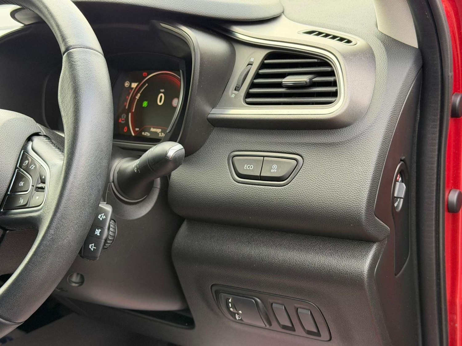 Used Renault Kadjar 2017 for sale - 78083492: Photo 37