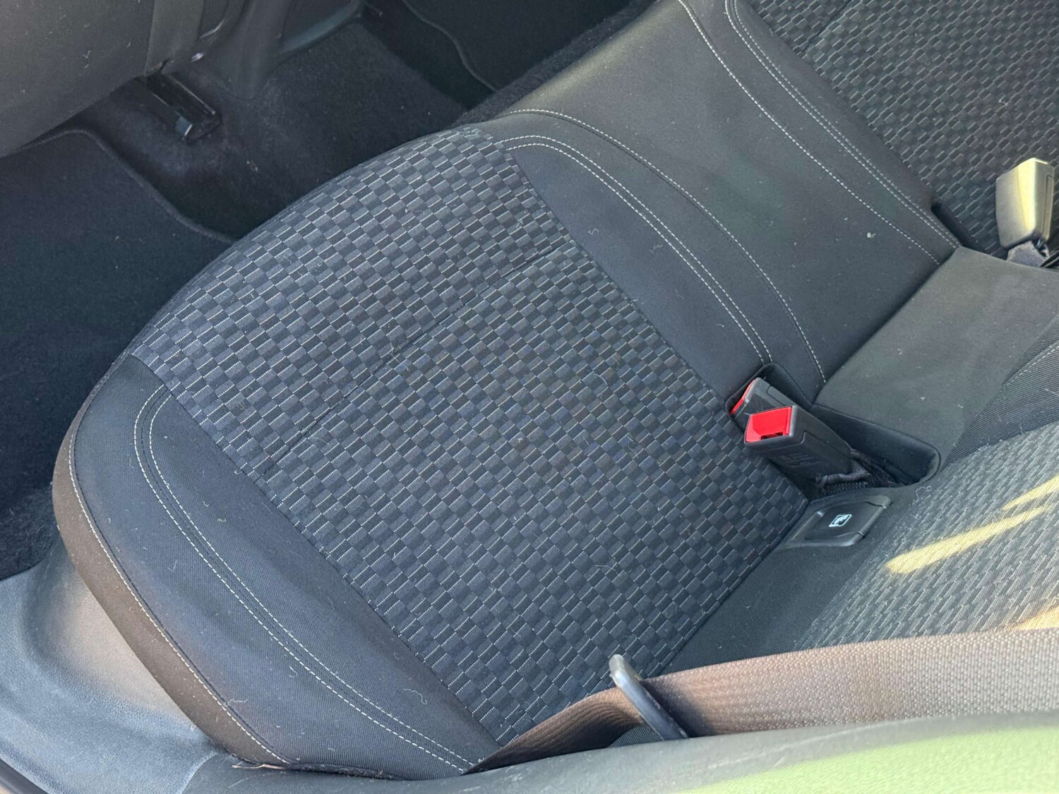 Used Vauxhall Astra 2019 for sale - 77437656: Photo 25