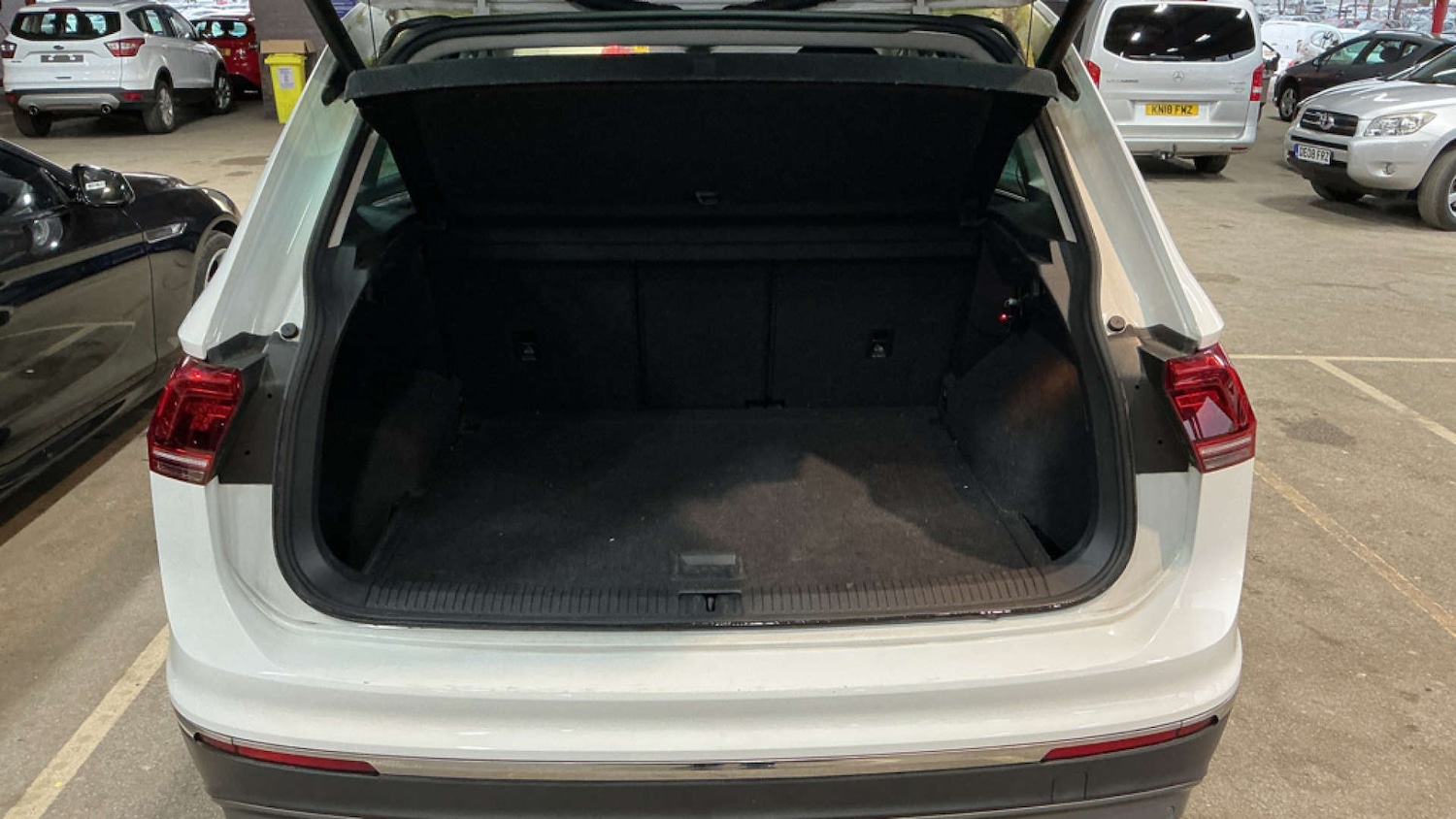 Used Volkswagen Tiguan 2018 for sale - 77678659: Photo 7