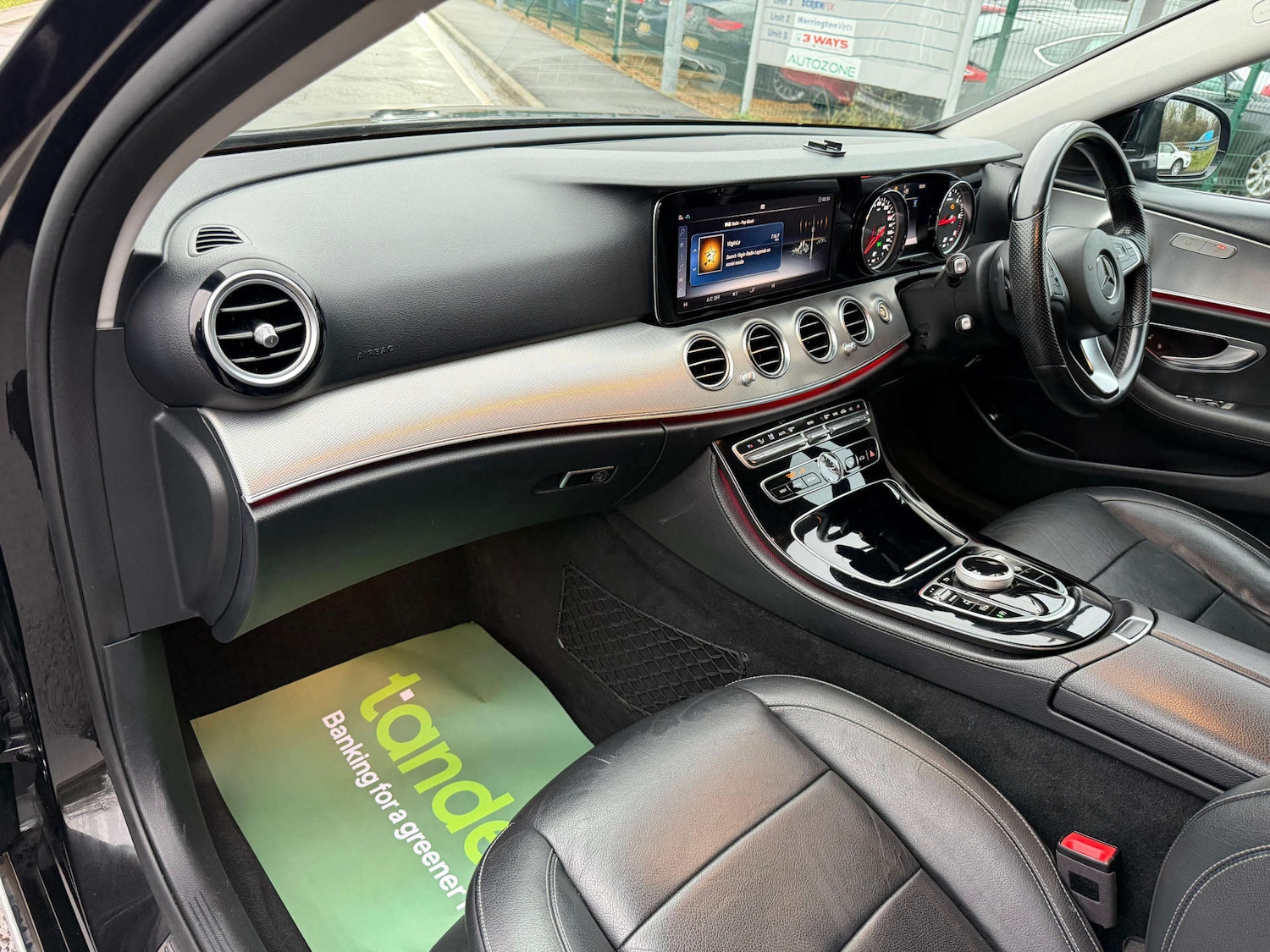 Used Mercedes-Benz E Class 2018 for sale - 77437632: Photo 23