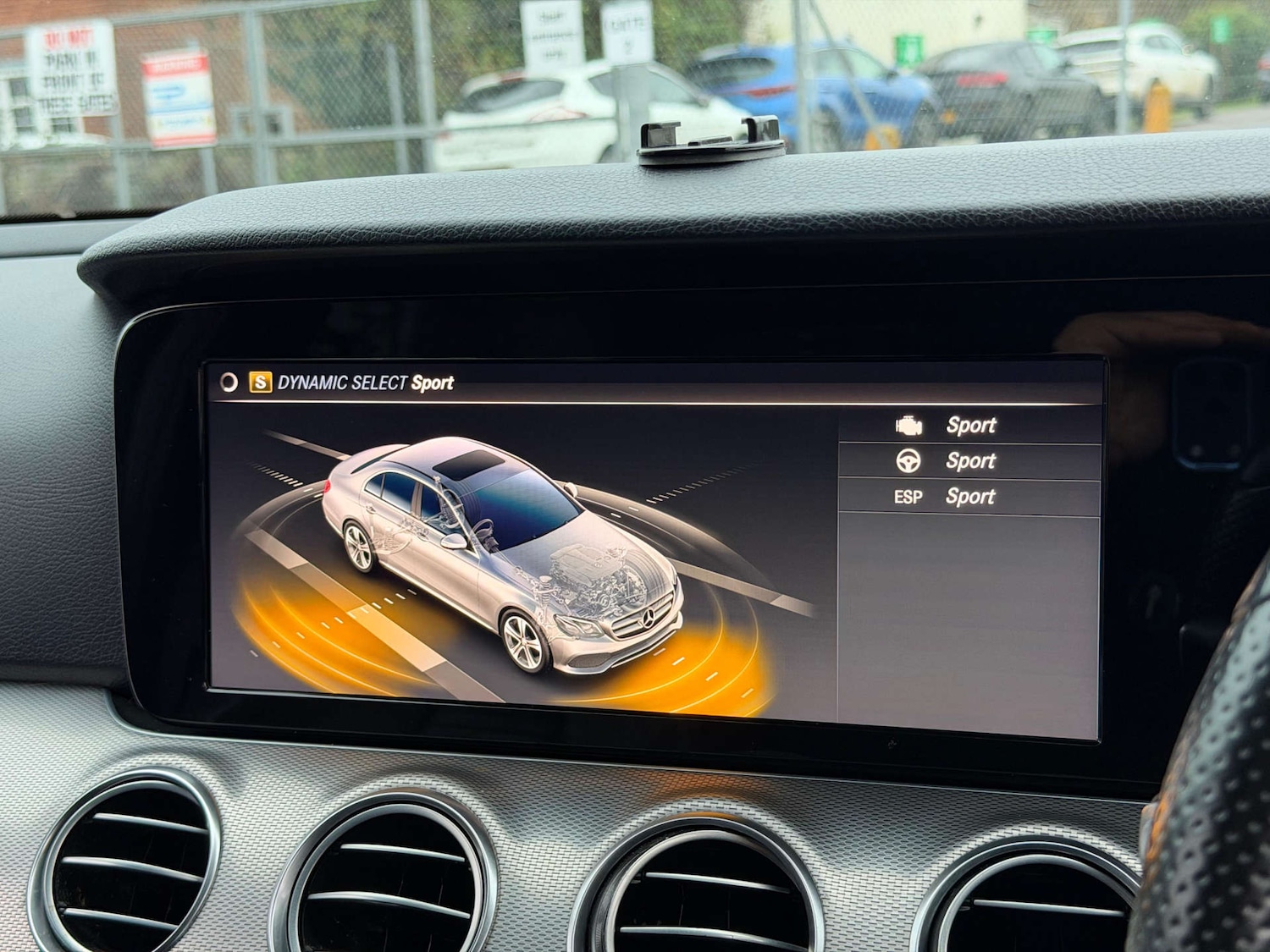 Used Mercedes-Benz E Class 2018 for sale - 77437632: Photo 54