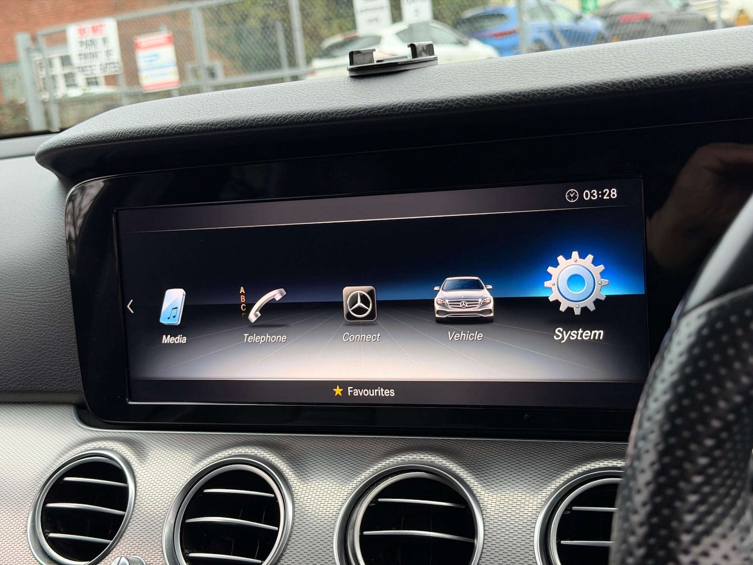 Used Mercedes-Benz E Class 2018 for sale - 77437632: Photo 65