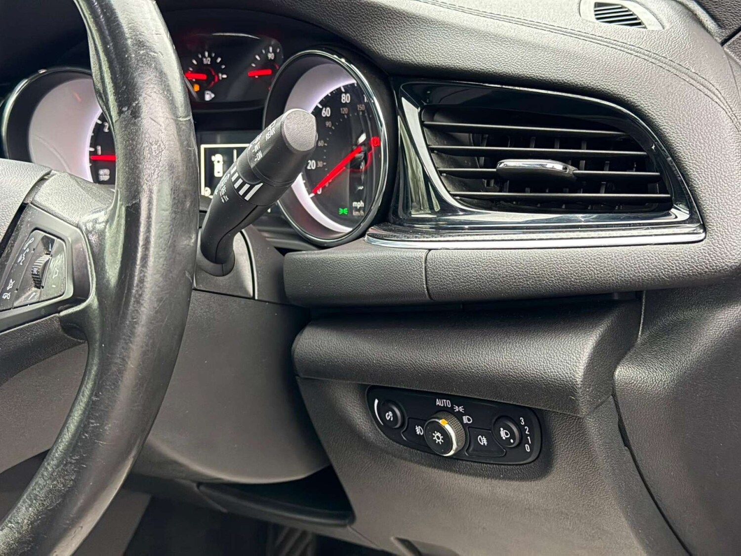 Used Vauxhall Insignia 2017 for sale - 77437606: Photo 37