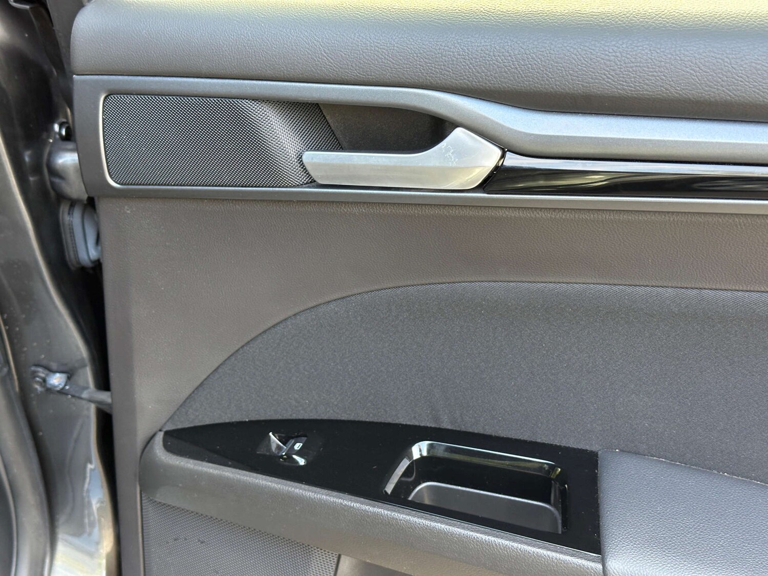 Used Ford Mondeo 2019 for sale - 77437722: Photo 48