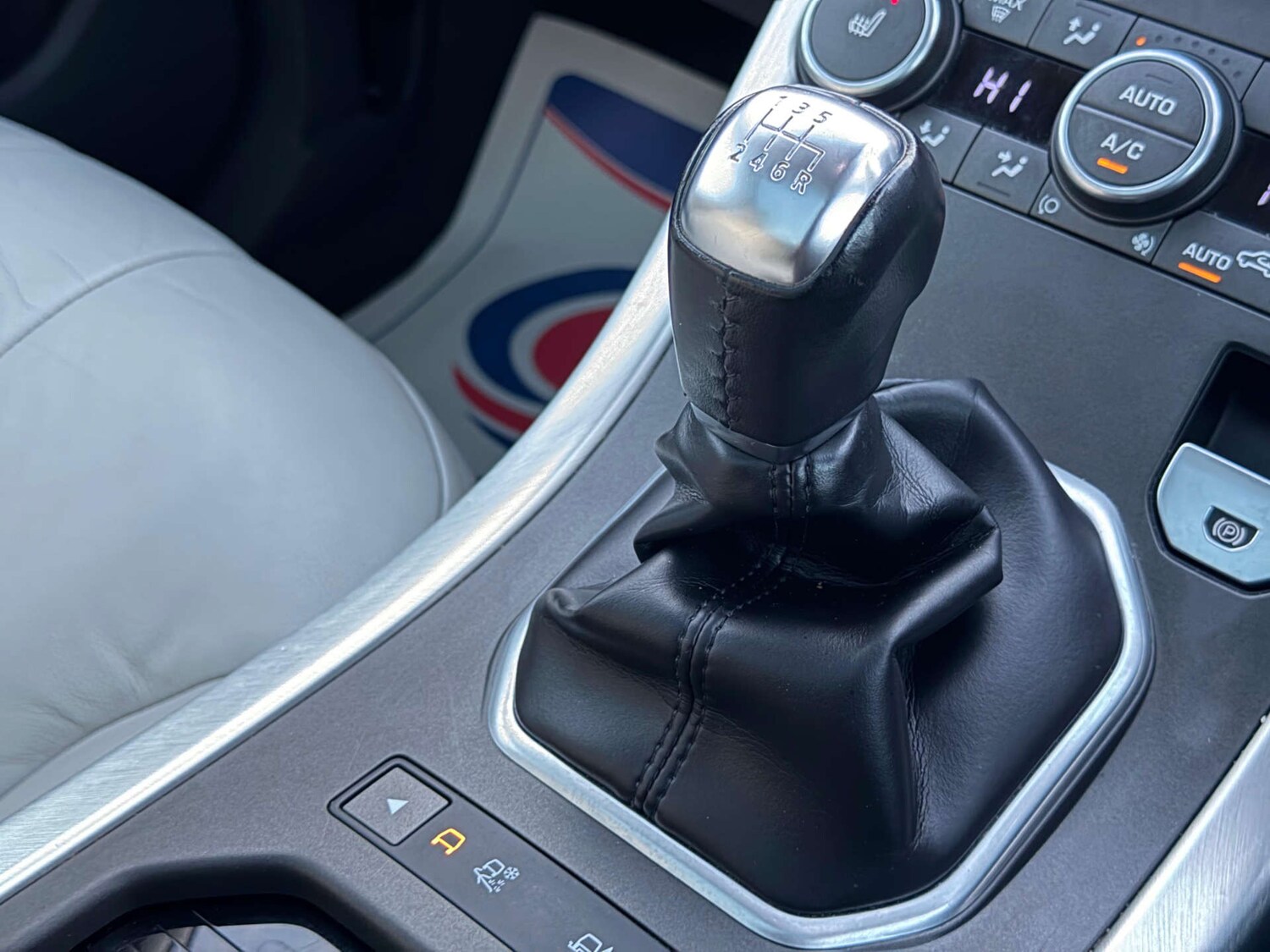 Used Land Rover Range Rover Evoque 2018 for sale - 77437443: Photo 16