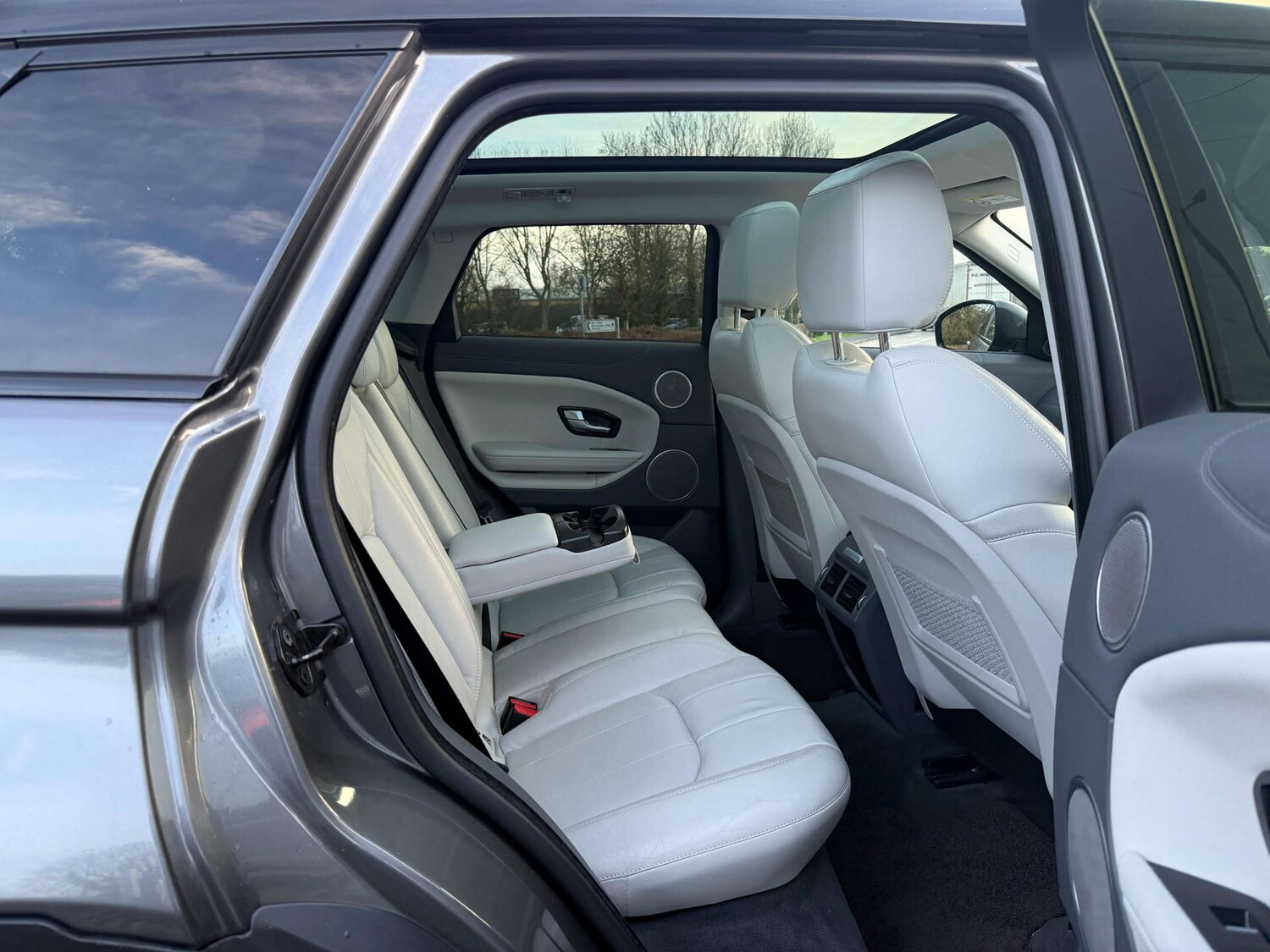 Used Land Rover Range Rover Evoque 2018 for sale - 77437443: Photo 47