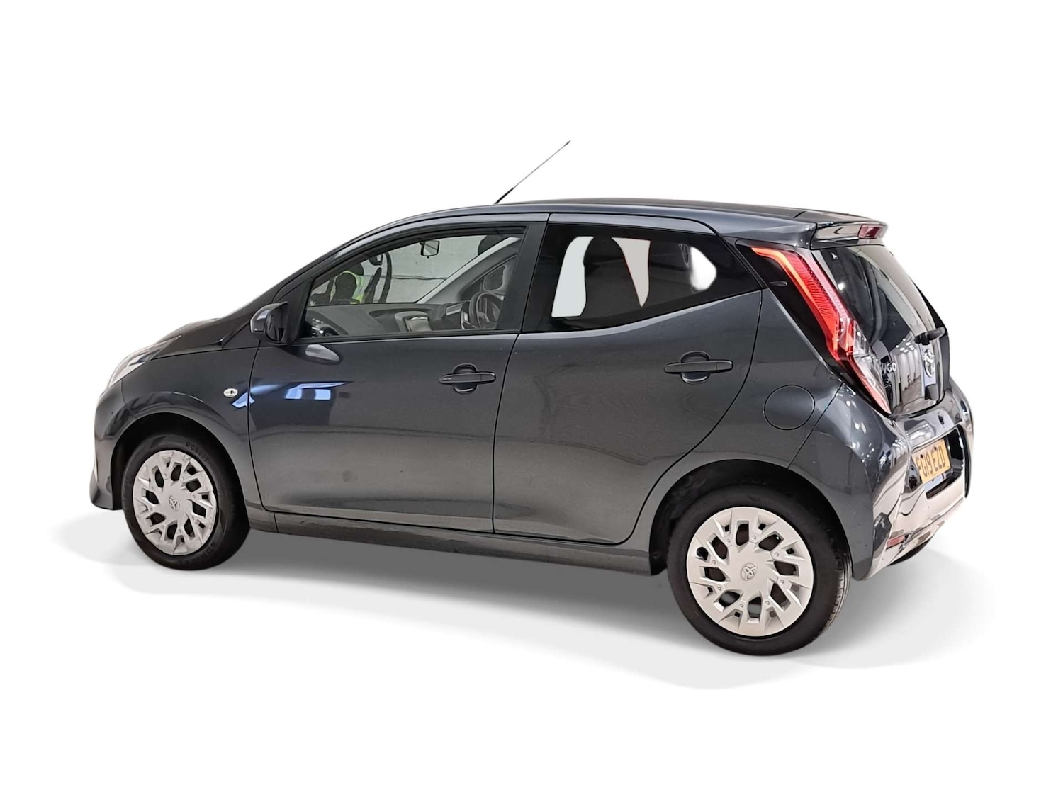 Used Toyota AYGO 2019 for sale - 77920709: Photo 5