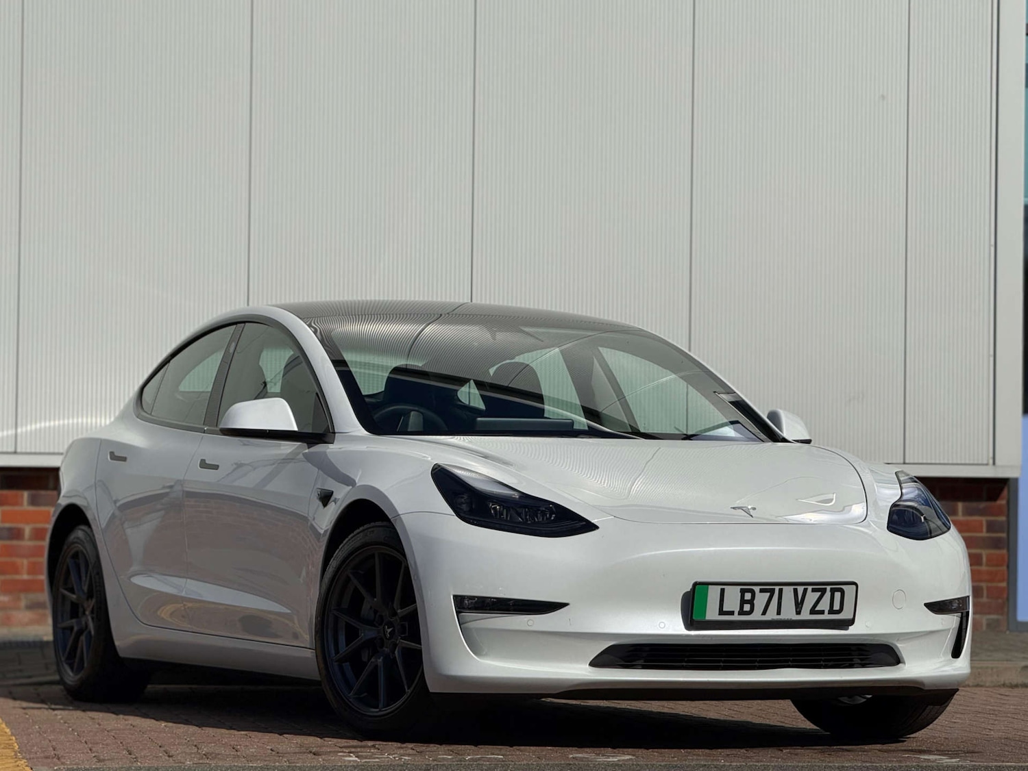 Used Tesla Model 3 2021 for sale - 77920750: Photo 5