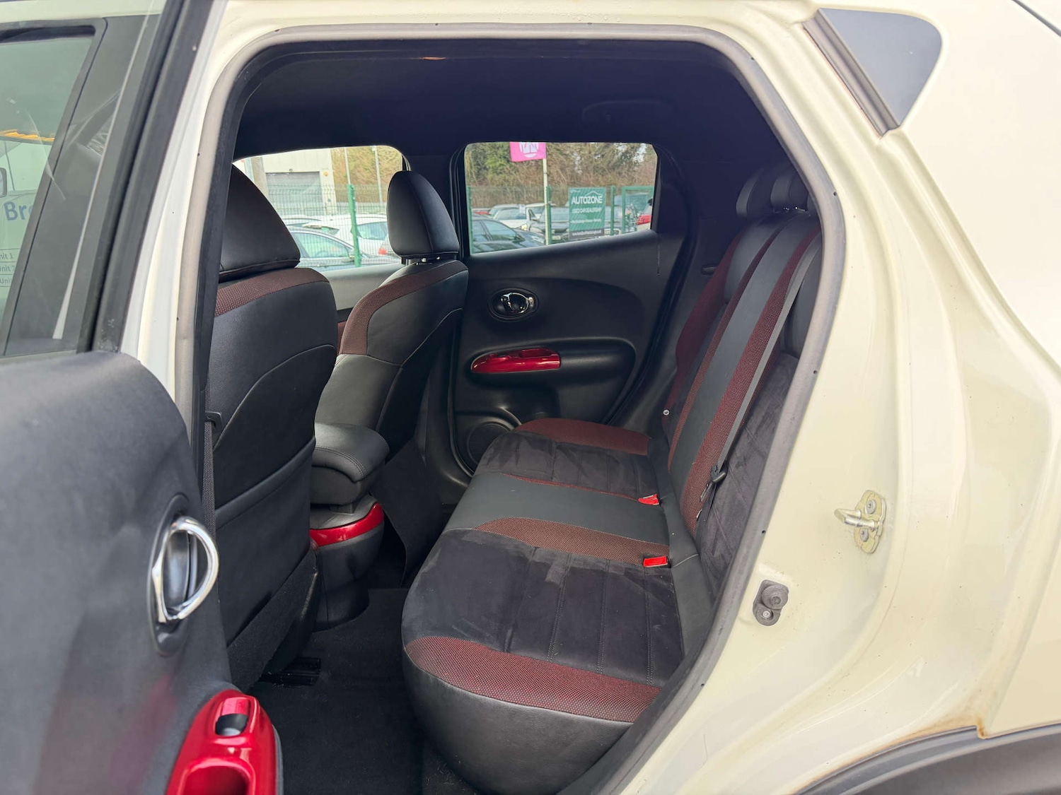 Used Nissan Juke 2018 for sale - 77437599: Photo 30