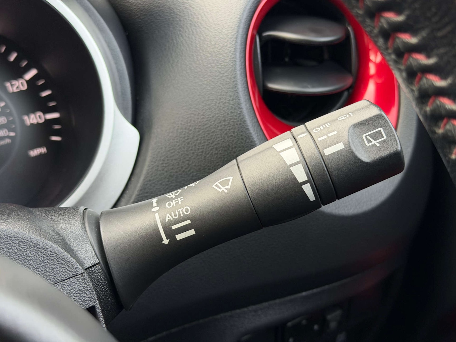 Used Nissan Juke 2018 for sale - 77437599: Photo 37