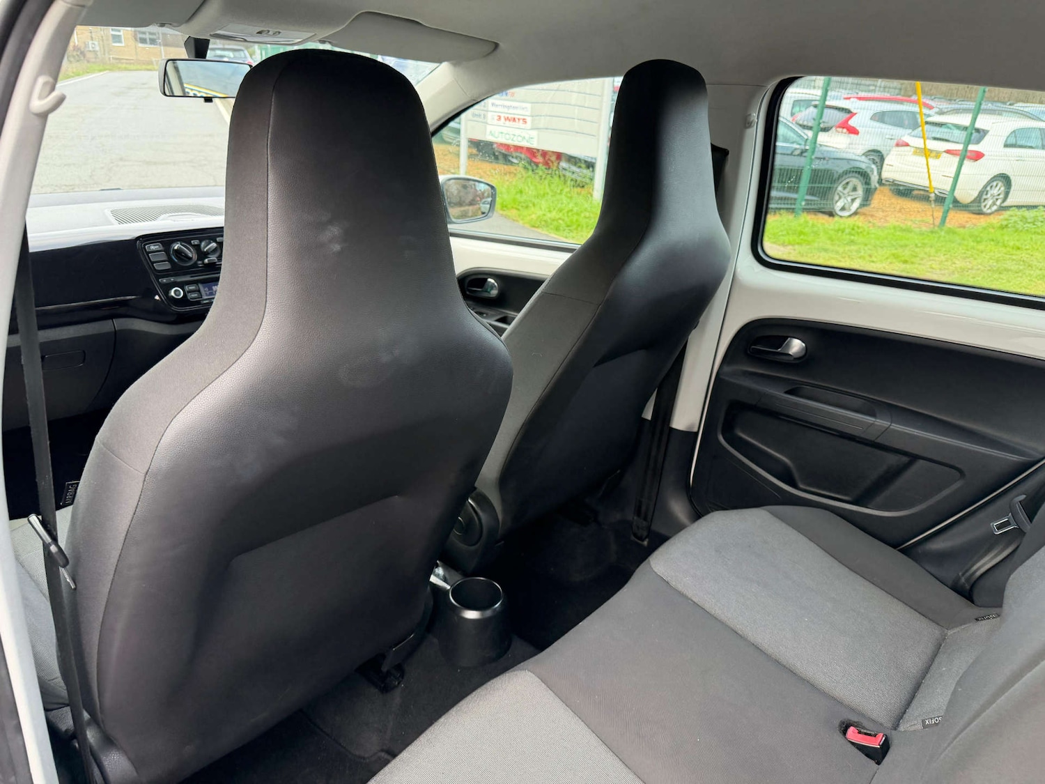 Used Volkswagen up! 2012 for sale - 77437593: Photo 25