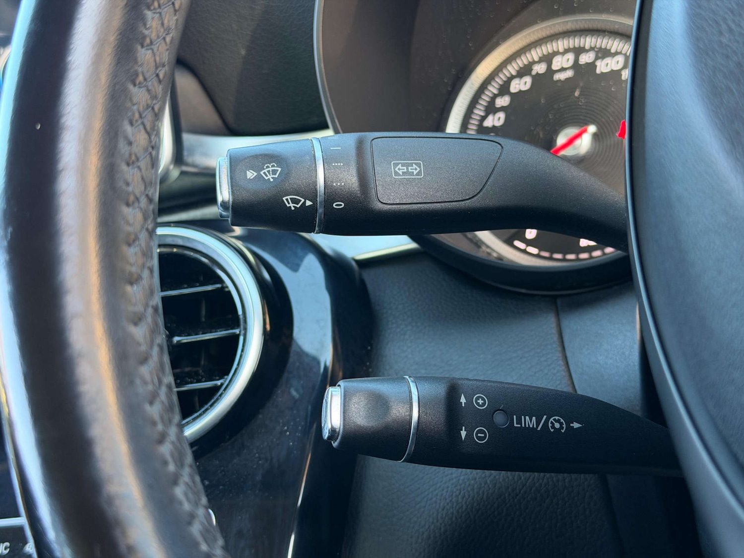 Used Mercedes-Benz C Class 2016 for sale - 77437681: Photo 32