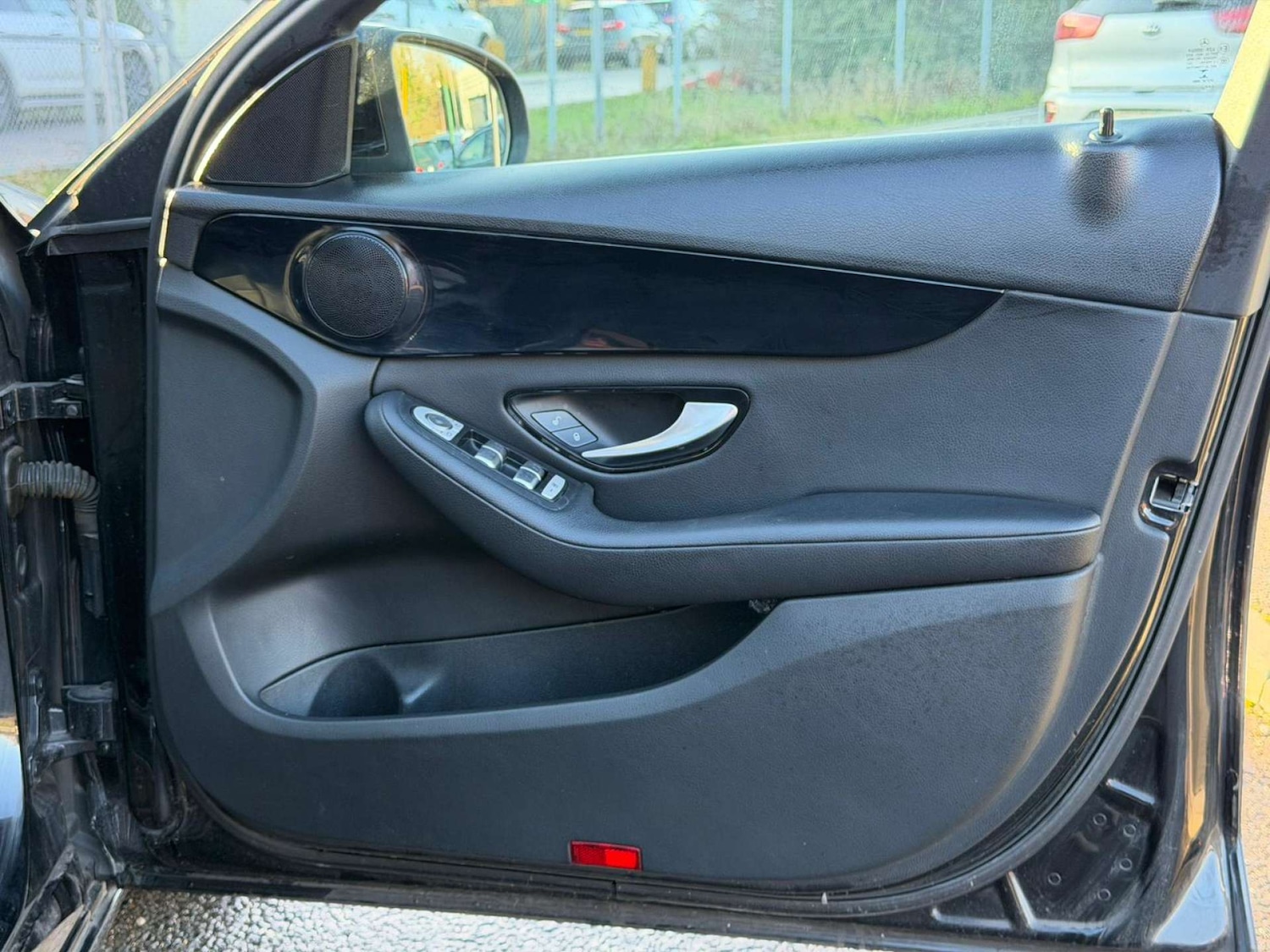 Used Mercedes-Benz C Class 2016 for sale - 77437681: Photo 42