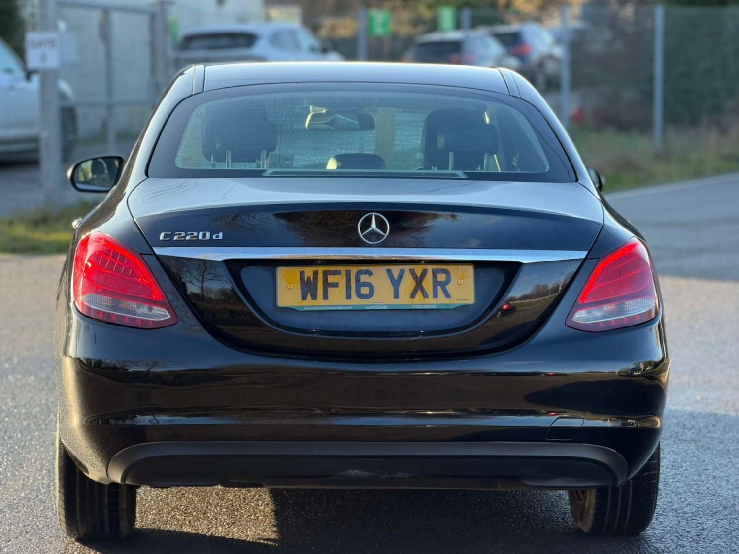 Used Mercedes-Benz C Class 2016 for sale - 77437681: Photo 8