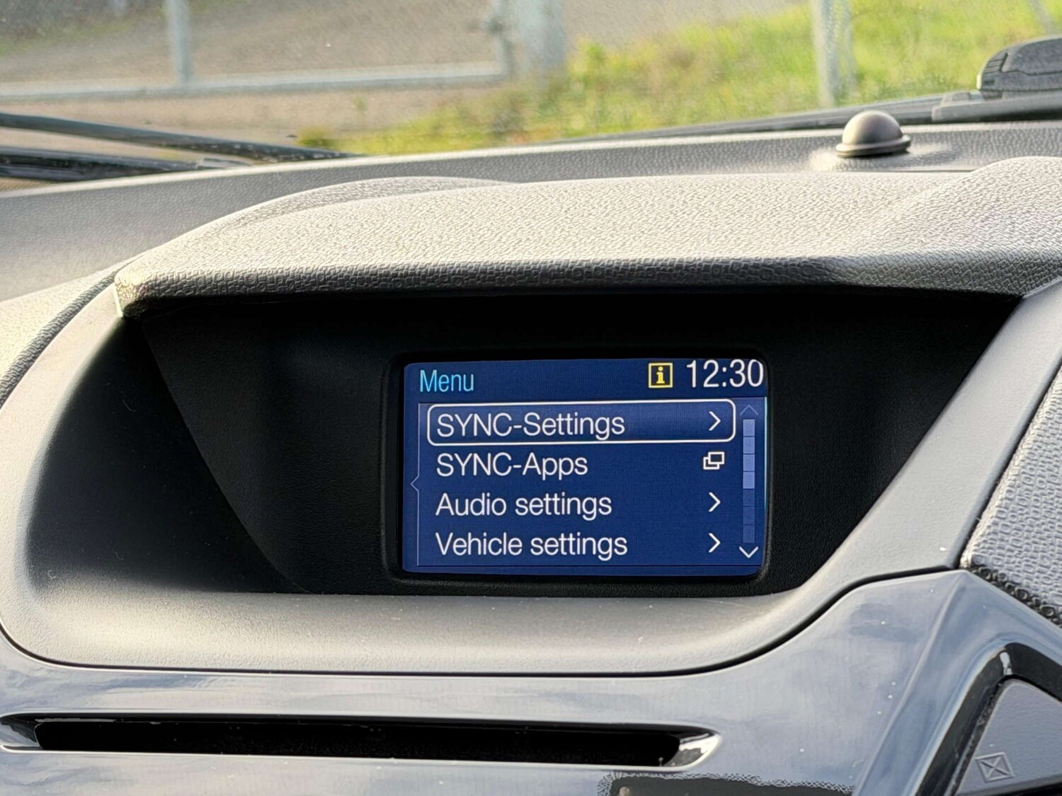 Used Ford Ecosport 2017 for sale - 77437527: Photo 51