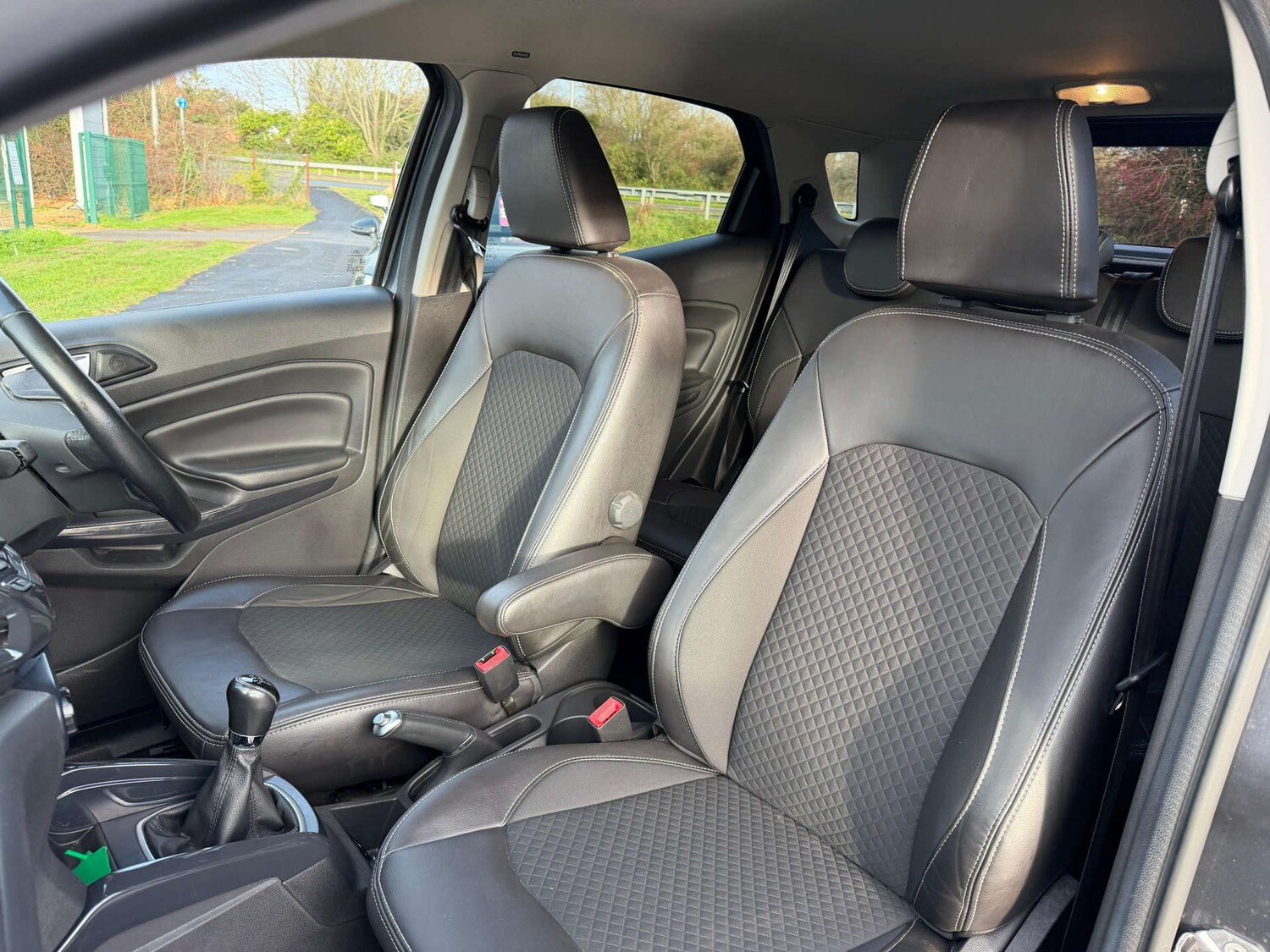 Used Ford Ecosport 2017 for sale - 77437527: Photo 59