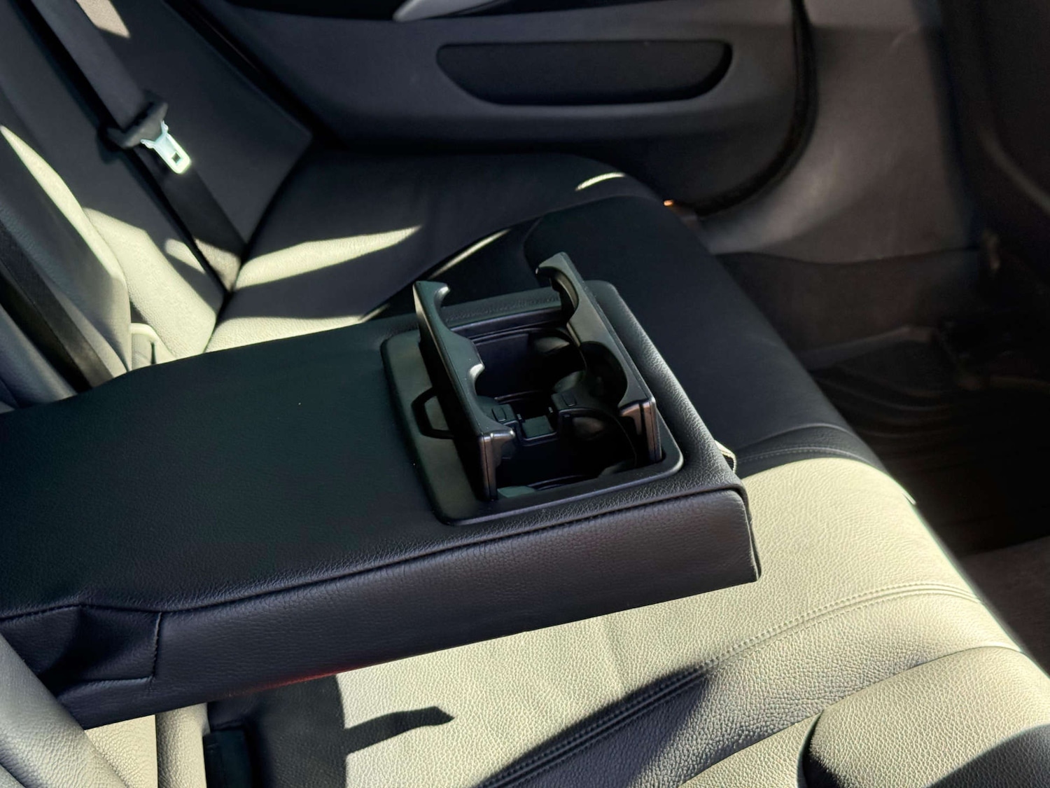 Used BMW 4 Series 2016 for sale - 77437495: Photo 38