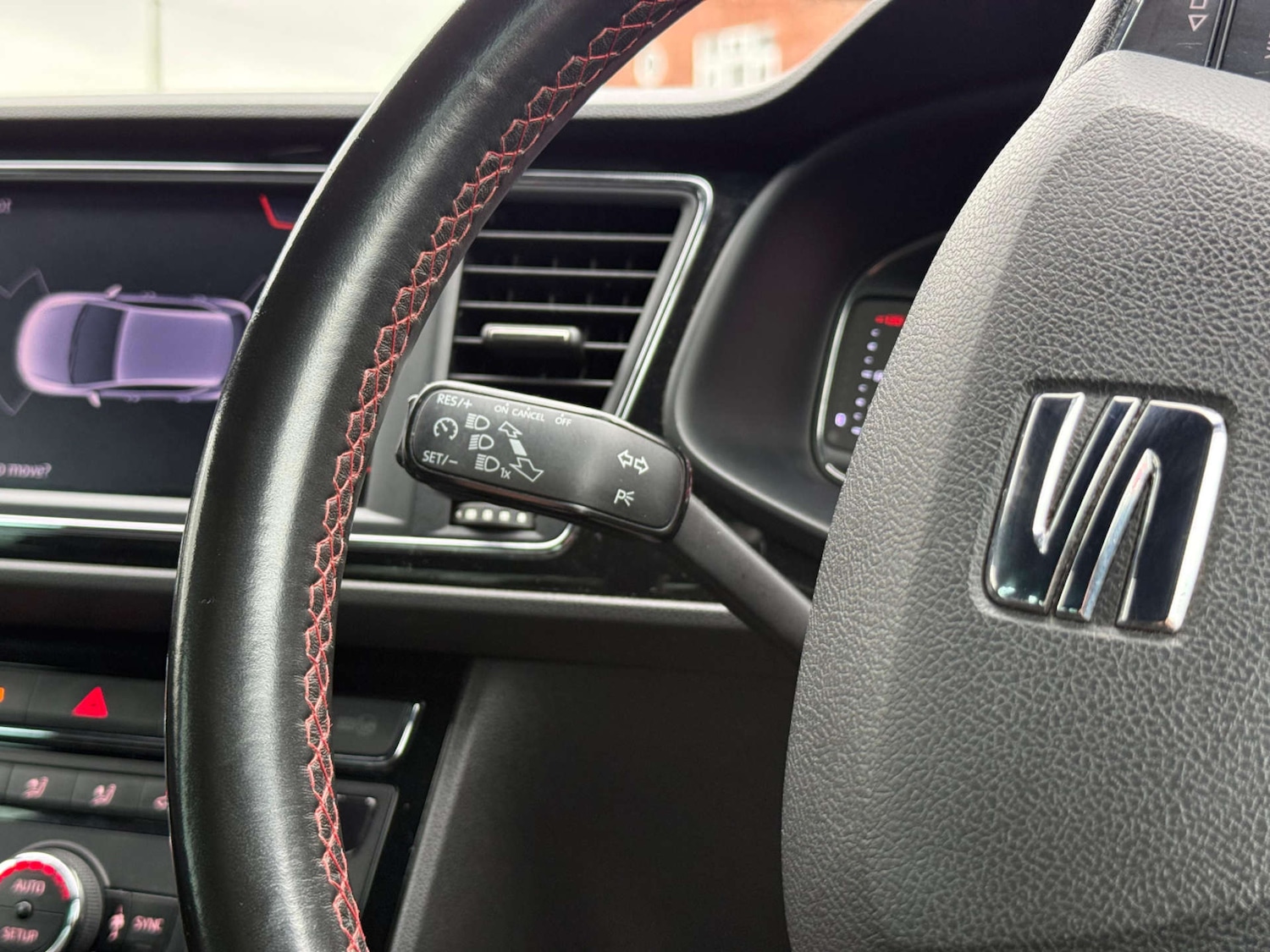 Used SEAT Leon 2020 for sale - 77638075: Photo 36