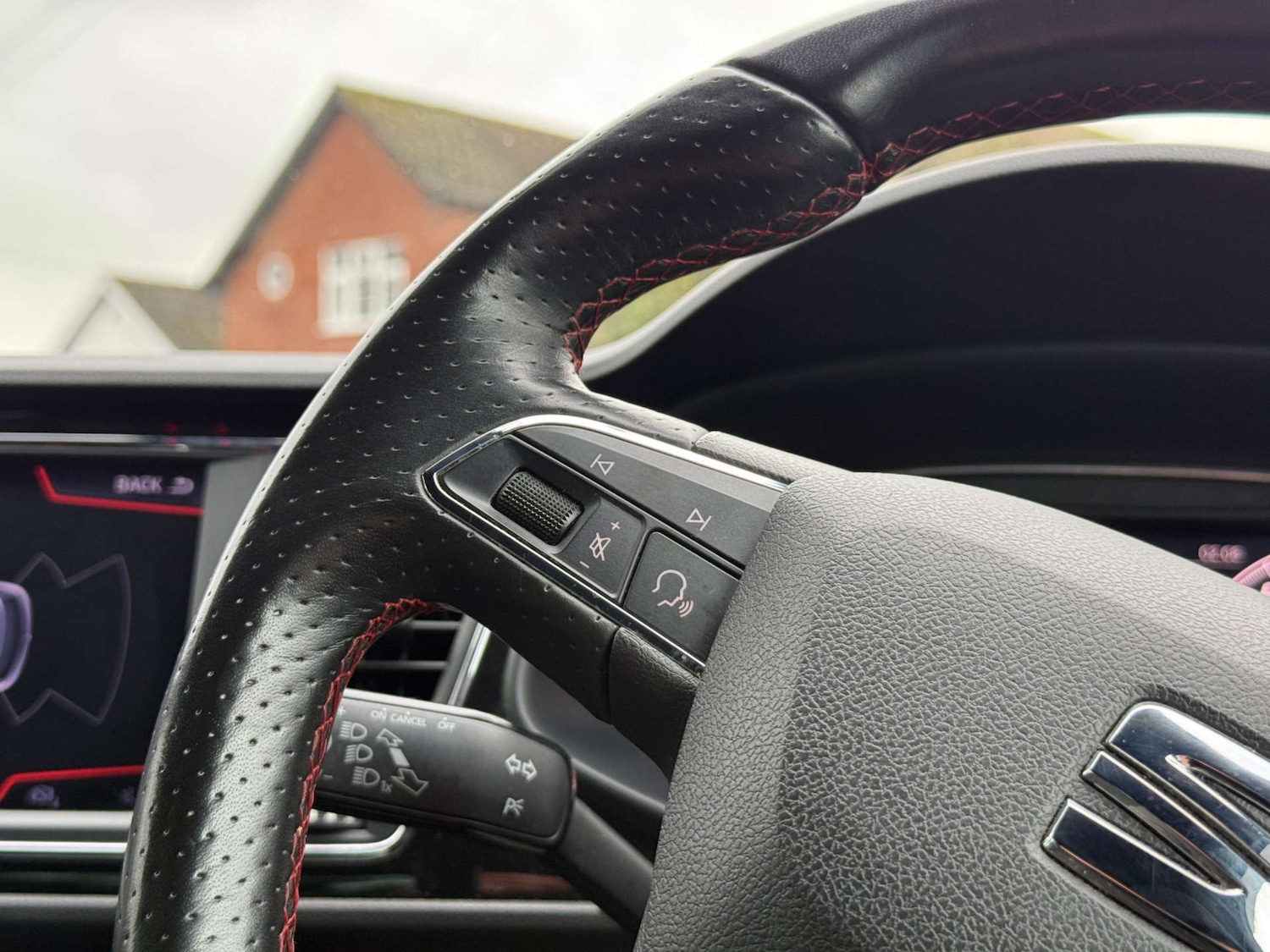 Used SEAT Leon 2020 for sale - 77638075: Photo 38