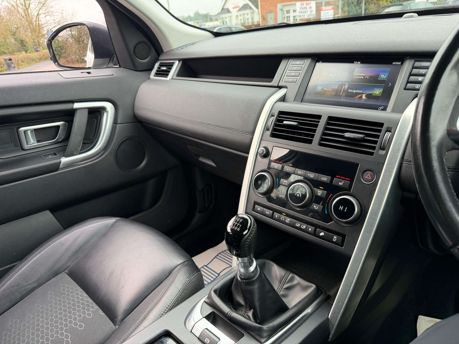 Used Land Rover Discovery Sport 2017 for sale - 77437427: Photo 20