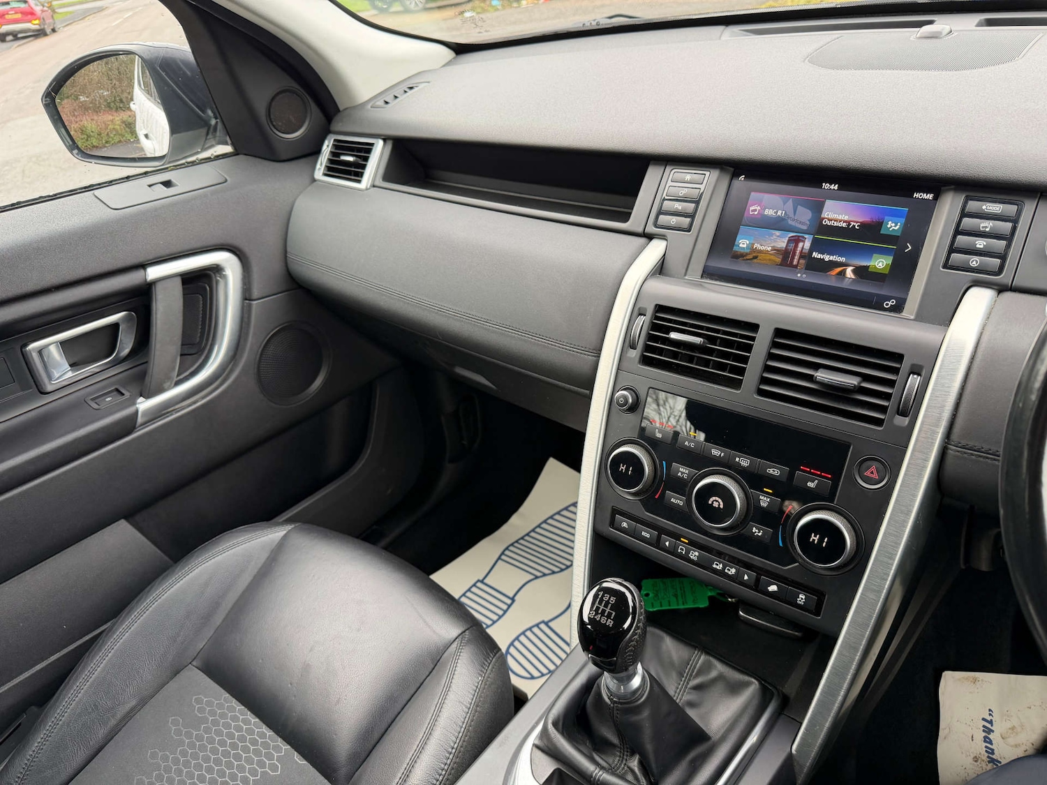 Used Land Rover Discovery Sport 2017 for sale - 77437427: Photo 23