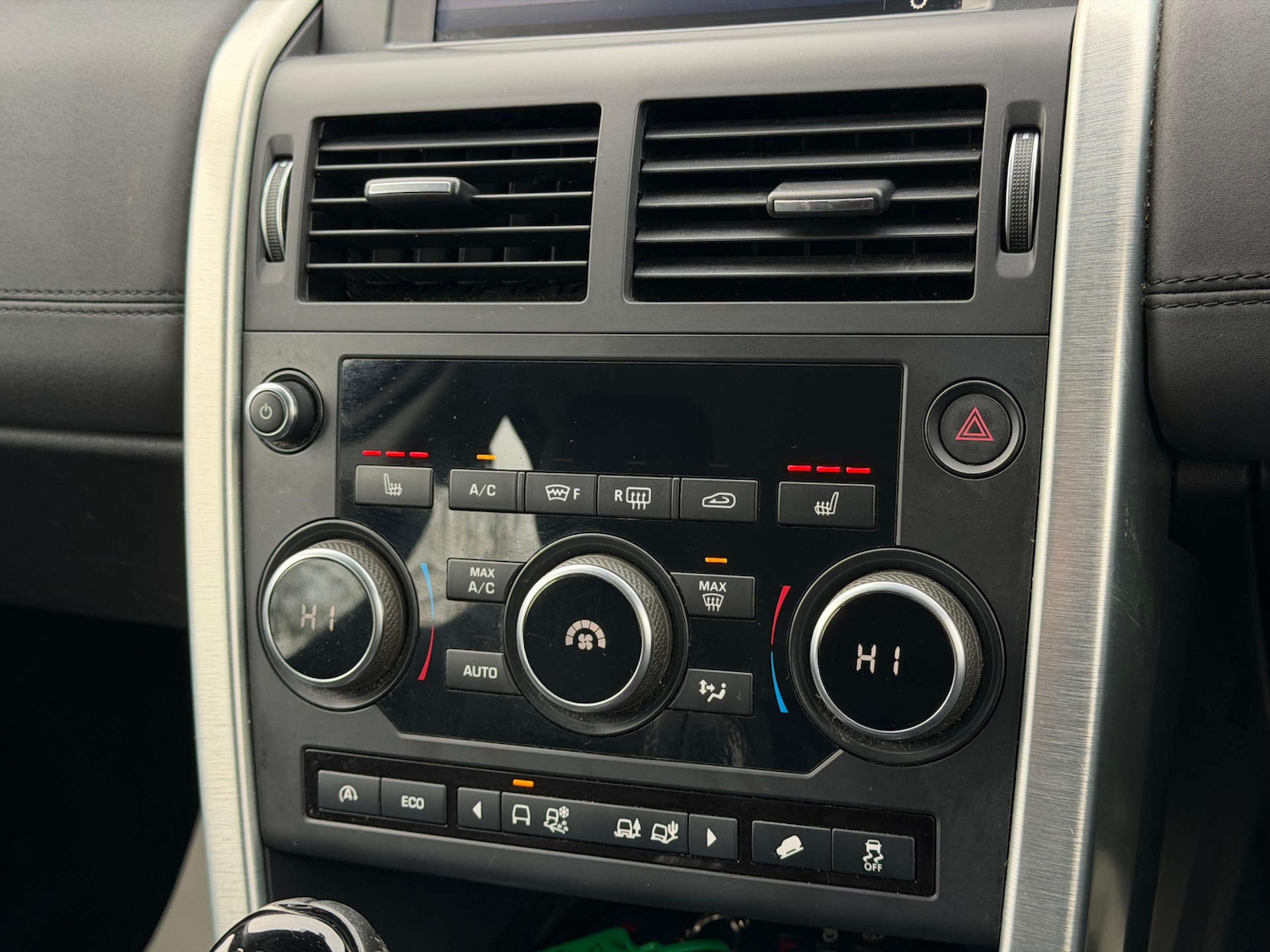 Used Land Rover Discovery Sport 2017 for sale - 77437427: Photo 36