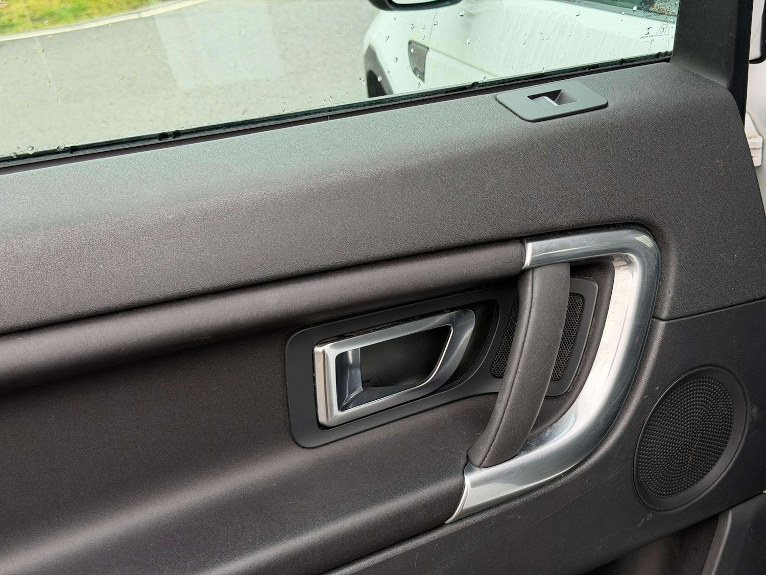 Used Land Rover Discovery Sport 2017 for sale - 77437427: Photo 43