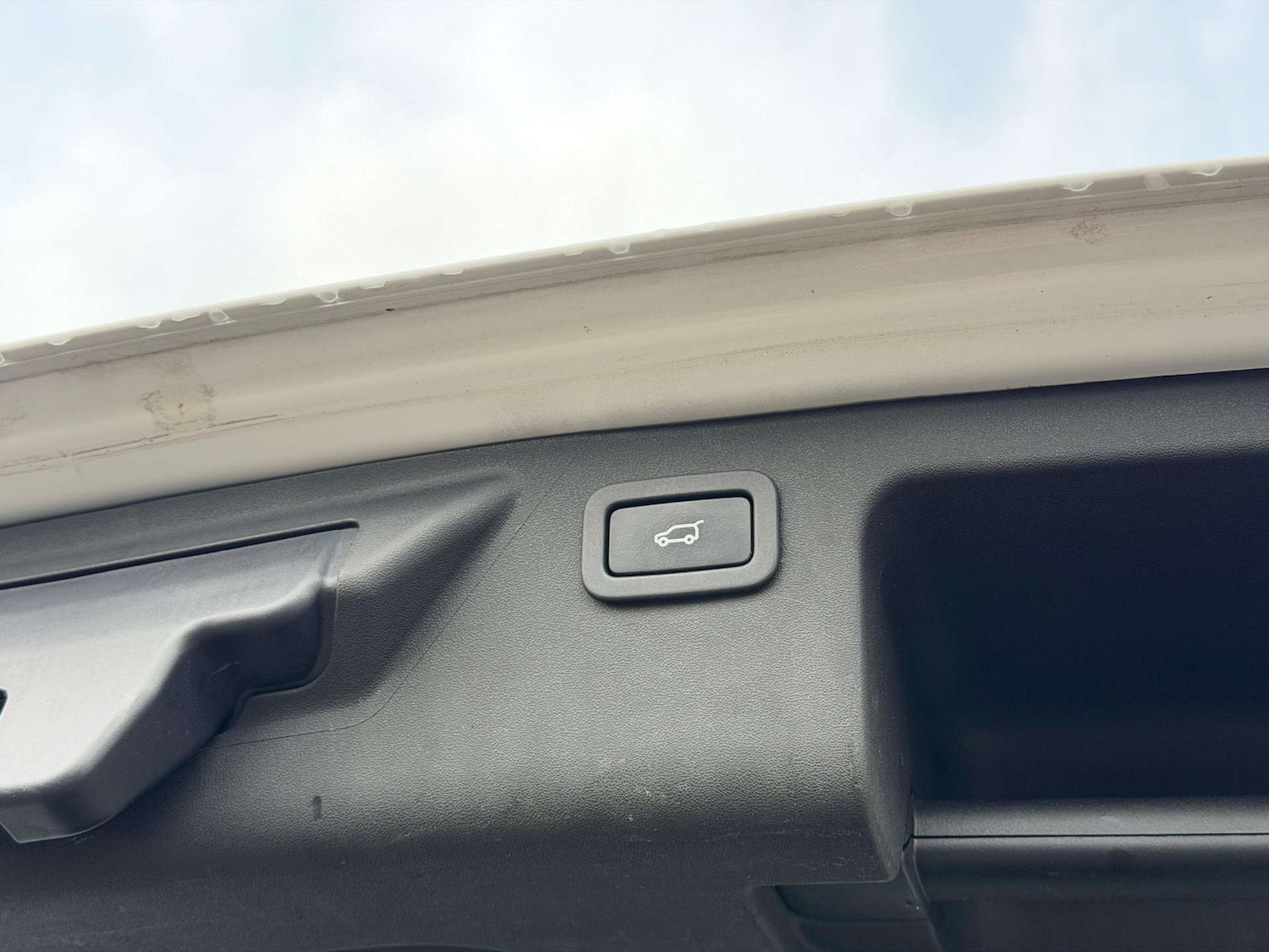 Used Land Rover Discovery Sport 2017 for sale - 77437427: Photo 44