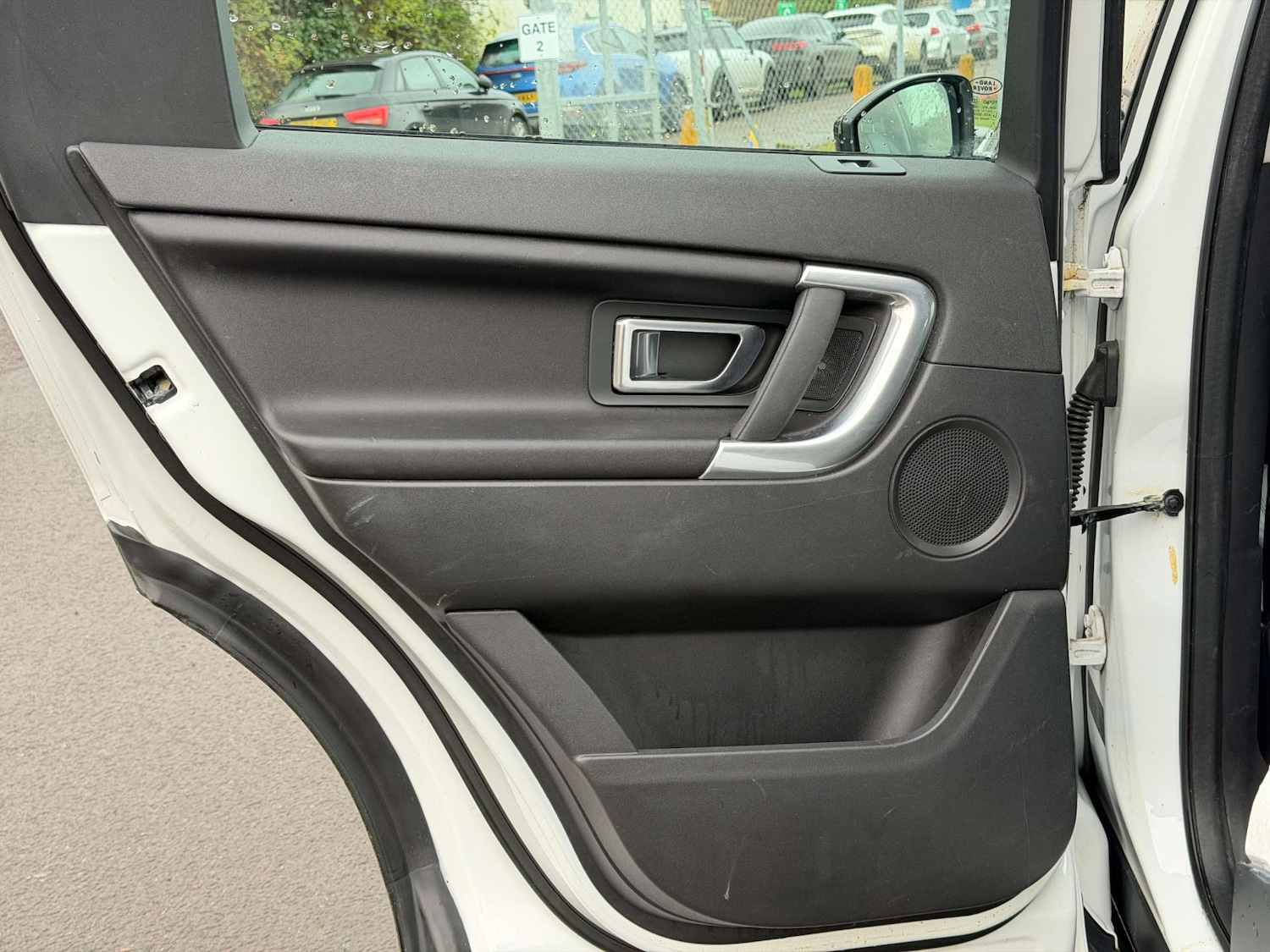 Used Land Rover Discovery Sport 2017 for sale - 77437427: Photo 50