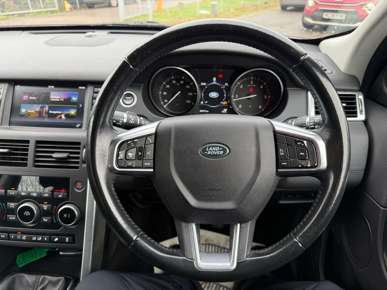 Used Land Rover Discovery Sport 2017 for sale - 77437427: Photo 68