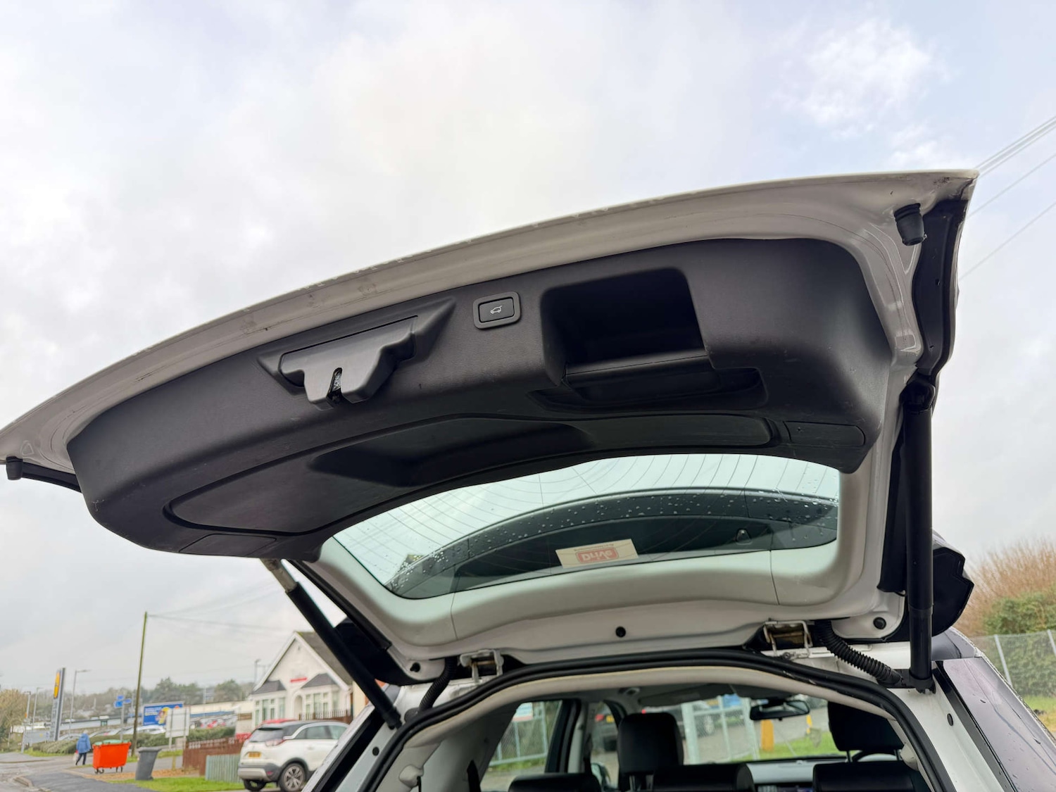 Used Land Rover Discovery Sport 2017 for sale - 77437427: Photo 82