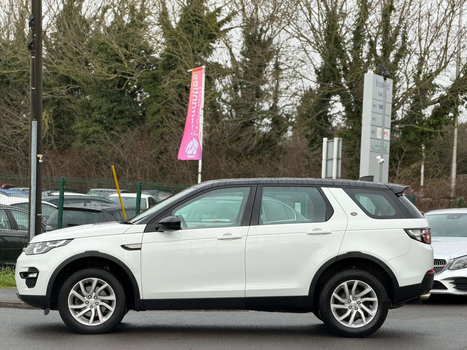 Used Land Rover Discovery Sport 2017 for sale - 77437427: Photo 9